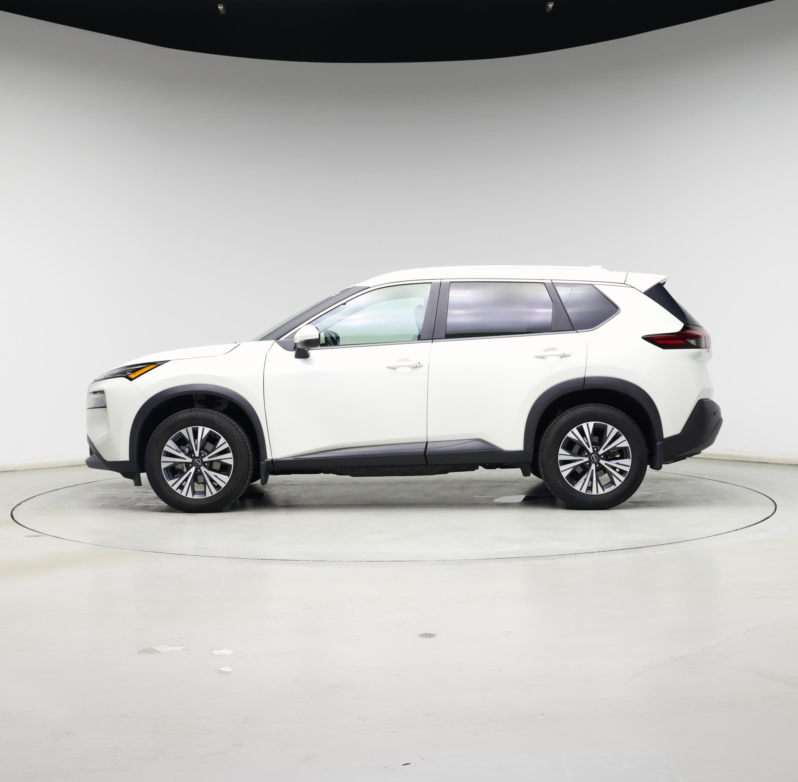 Thumbnail: 2023 Nissan Rogue - 3