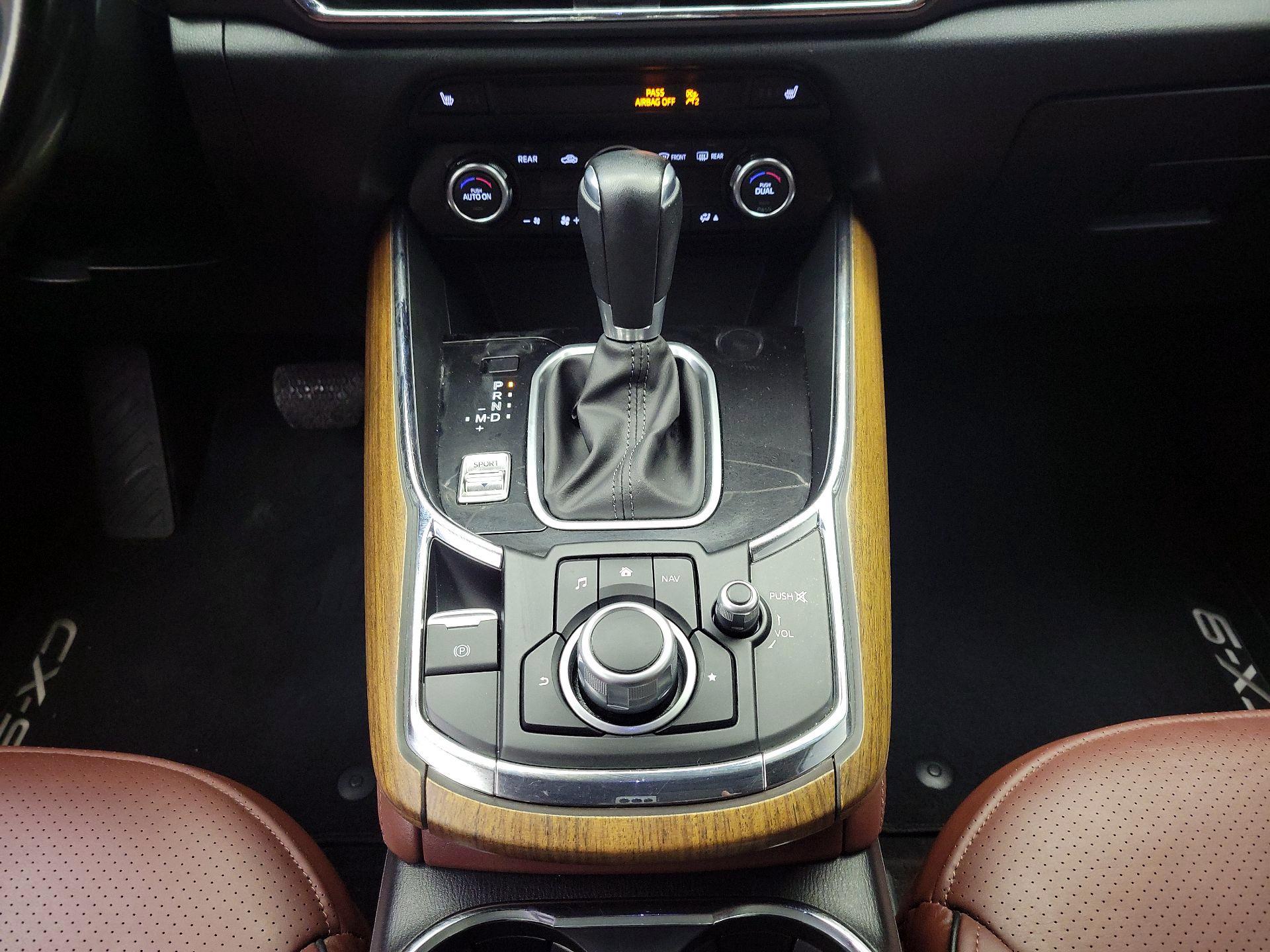 Thumbnail: 2017 Mazda CX-9 - 17