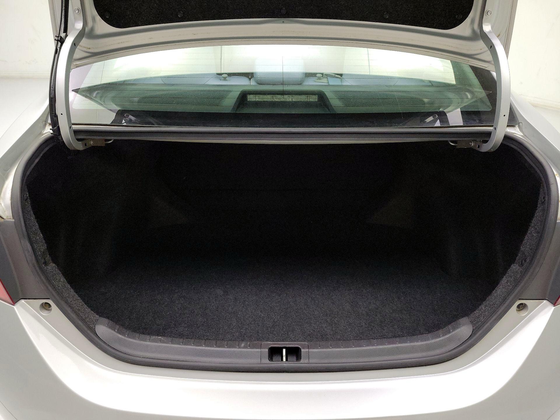 Thumbnail: 2016 Toyota Corolla - 19