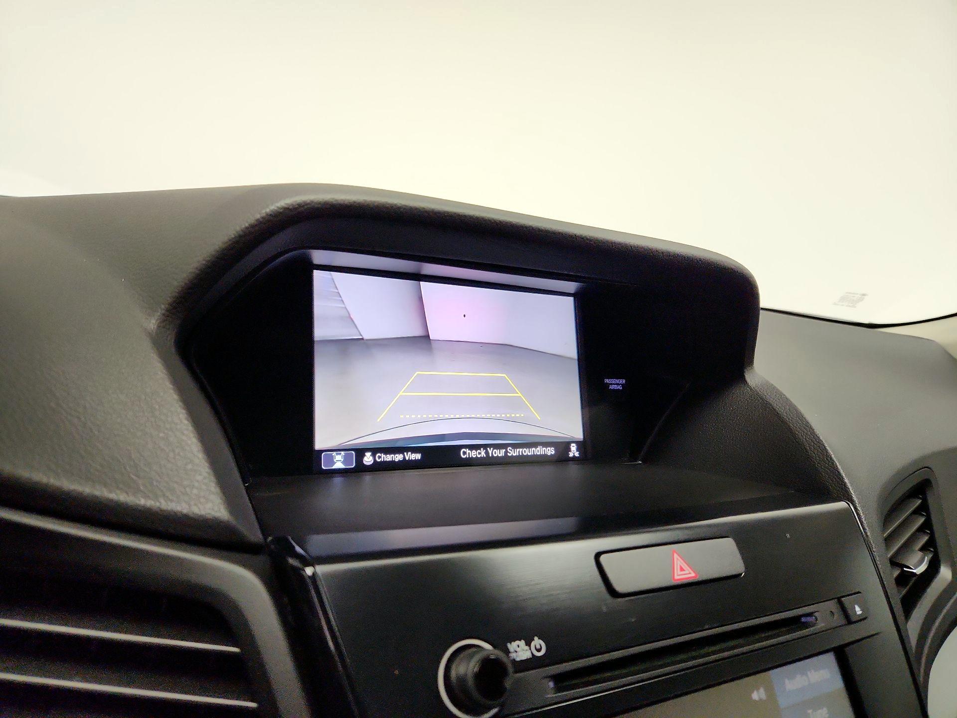 Thumbnail: 2020 Acura ILX - 14