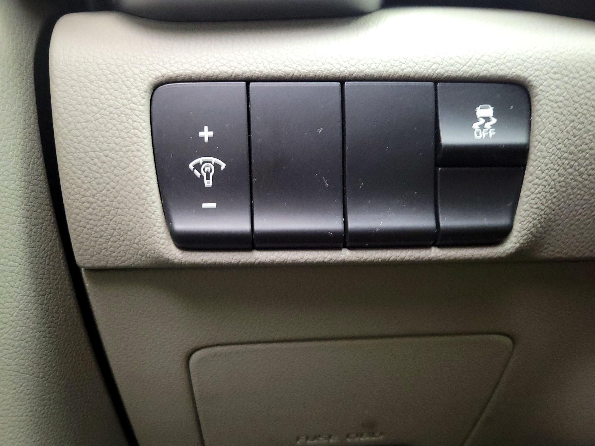 Thumbnail: 2017 Kia Sportage - 13