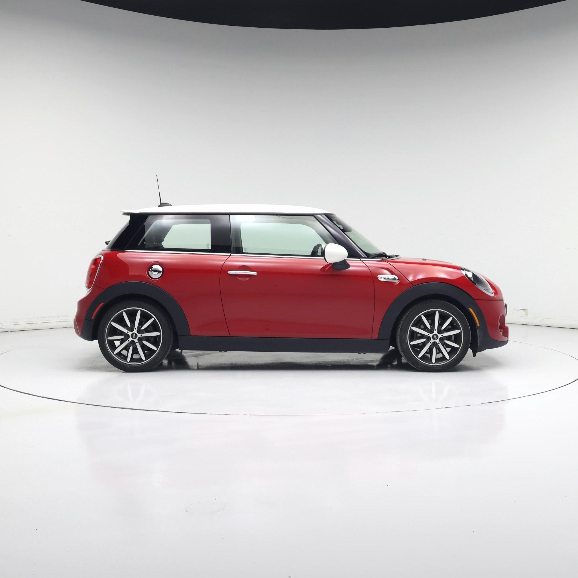Thumbnail: 2019 MINI Cooper Hardtop - 3