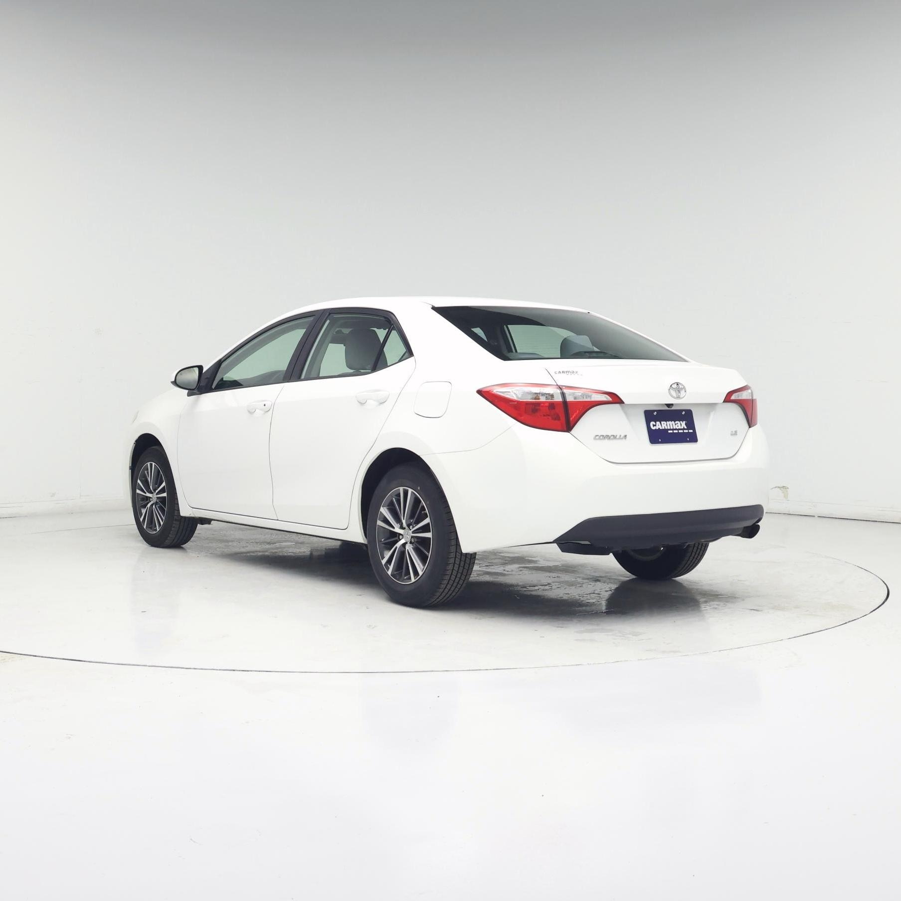 Thumbnail: 2016 Toyota Corolla - 2