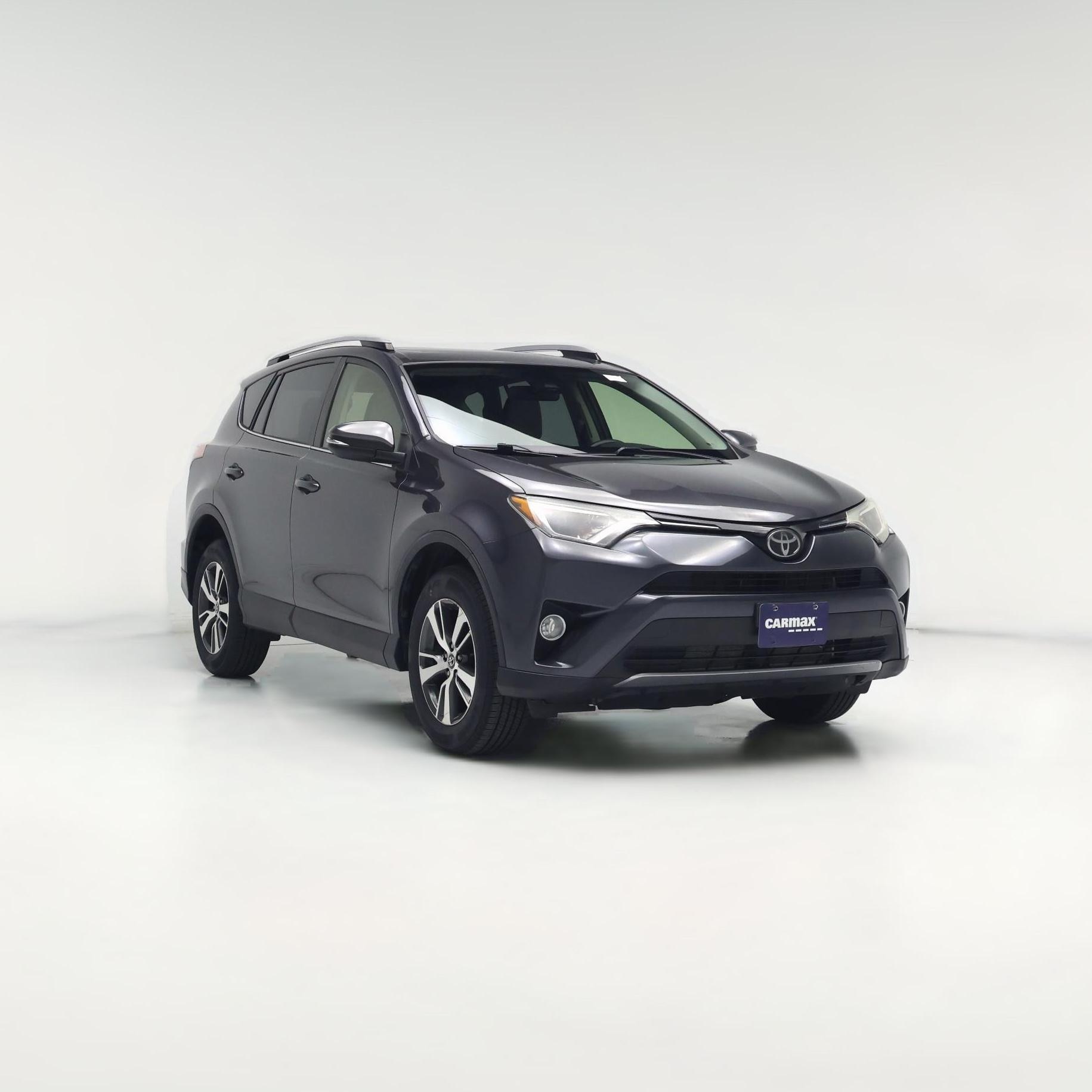 Thumbnail: 2018 Toyota RAV4 - 1