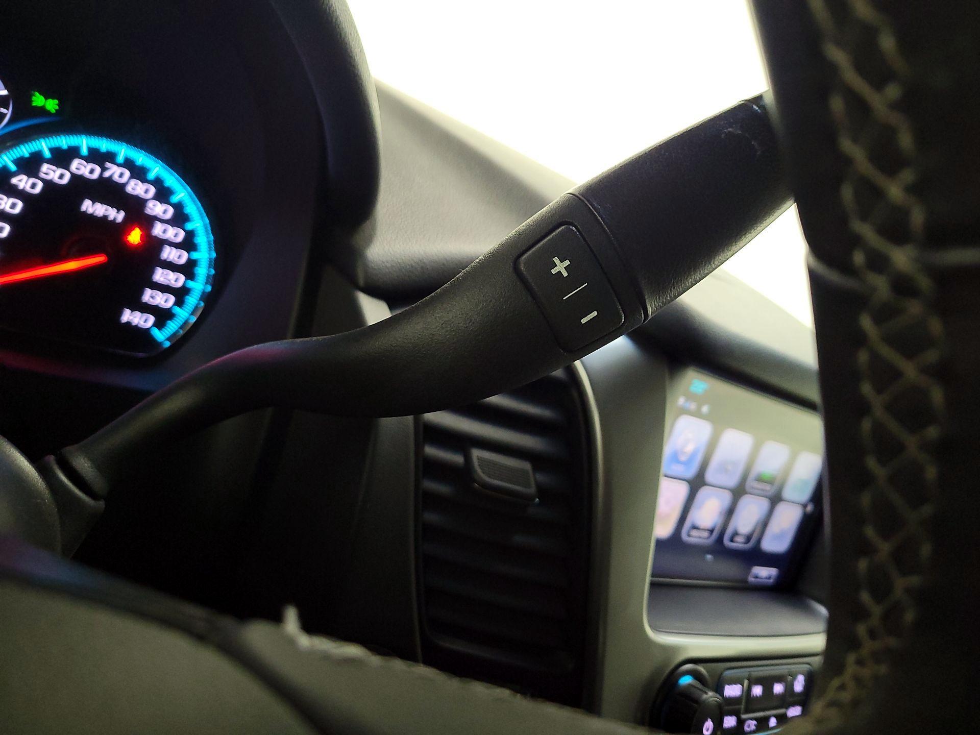 Thumbnail: 2017 Chevrolet Tahoe - 15