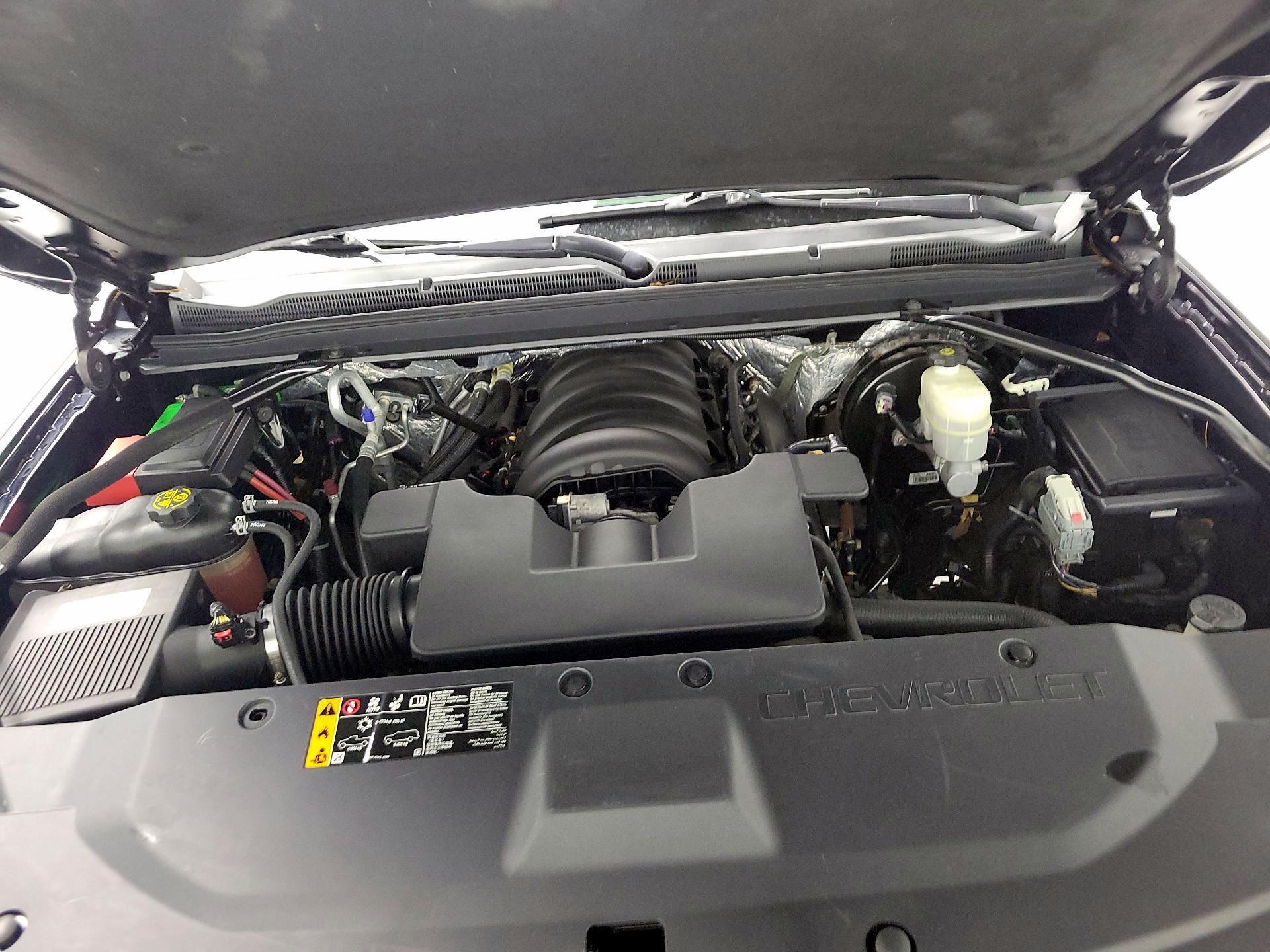 Thumbnail: 2017 Chevrolet Tahoe - 17