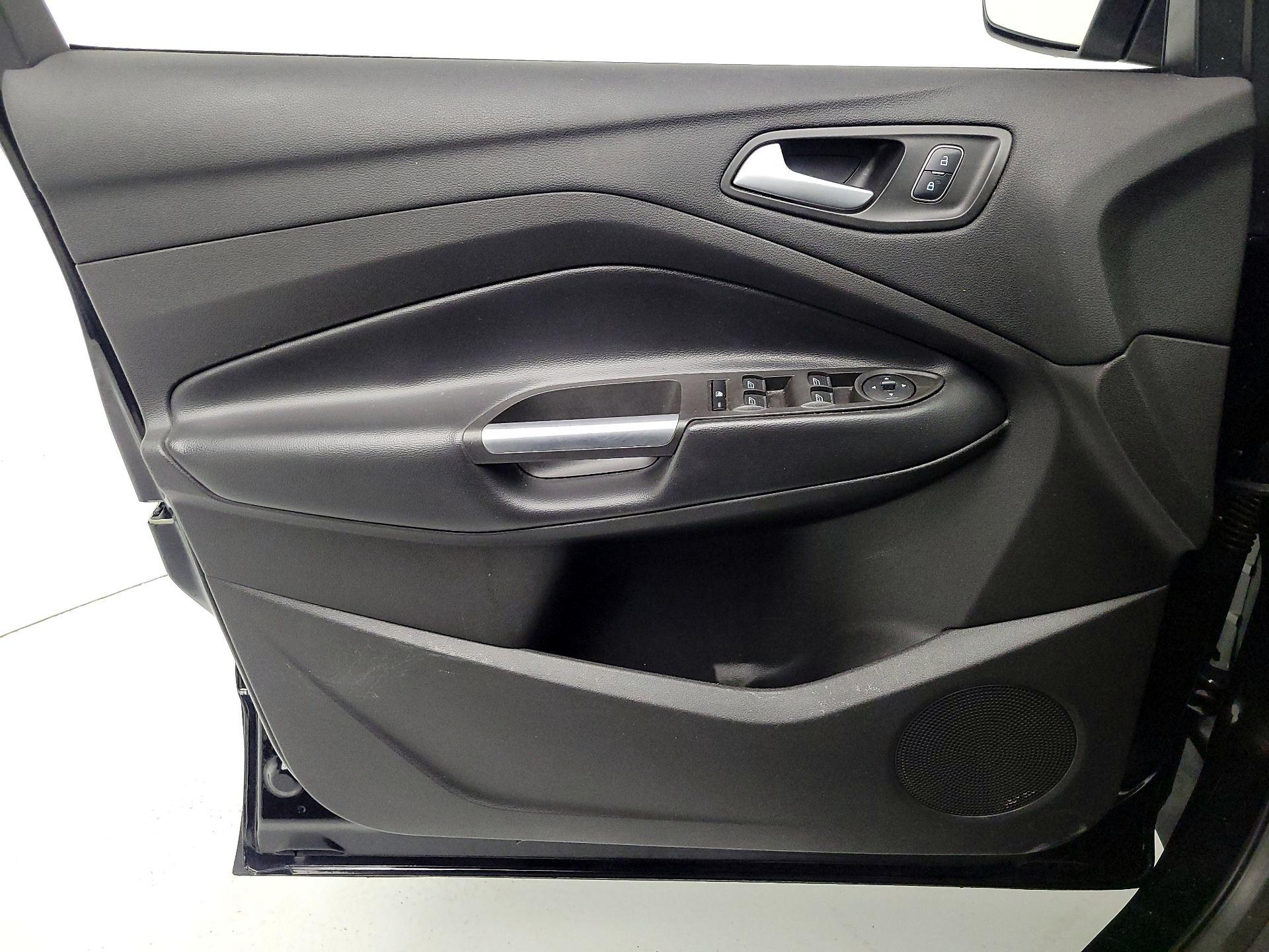 Thumbnail: 2019 Ford Escape - 12