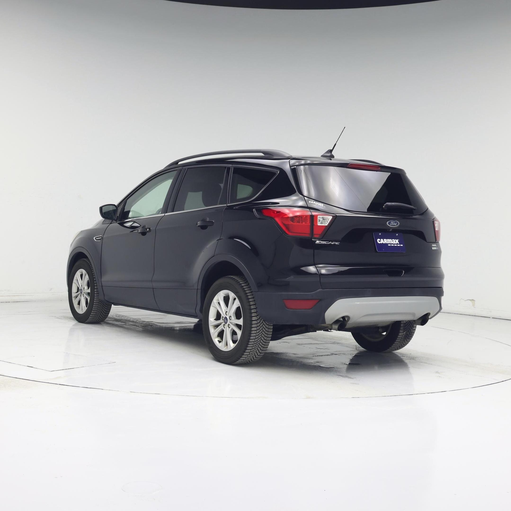 Thumbnail: 2019 Ford Escape - 2