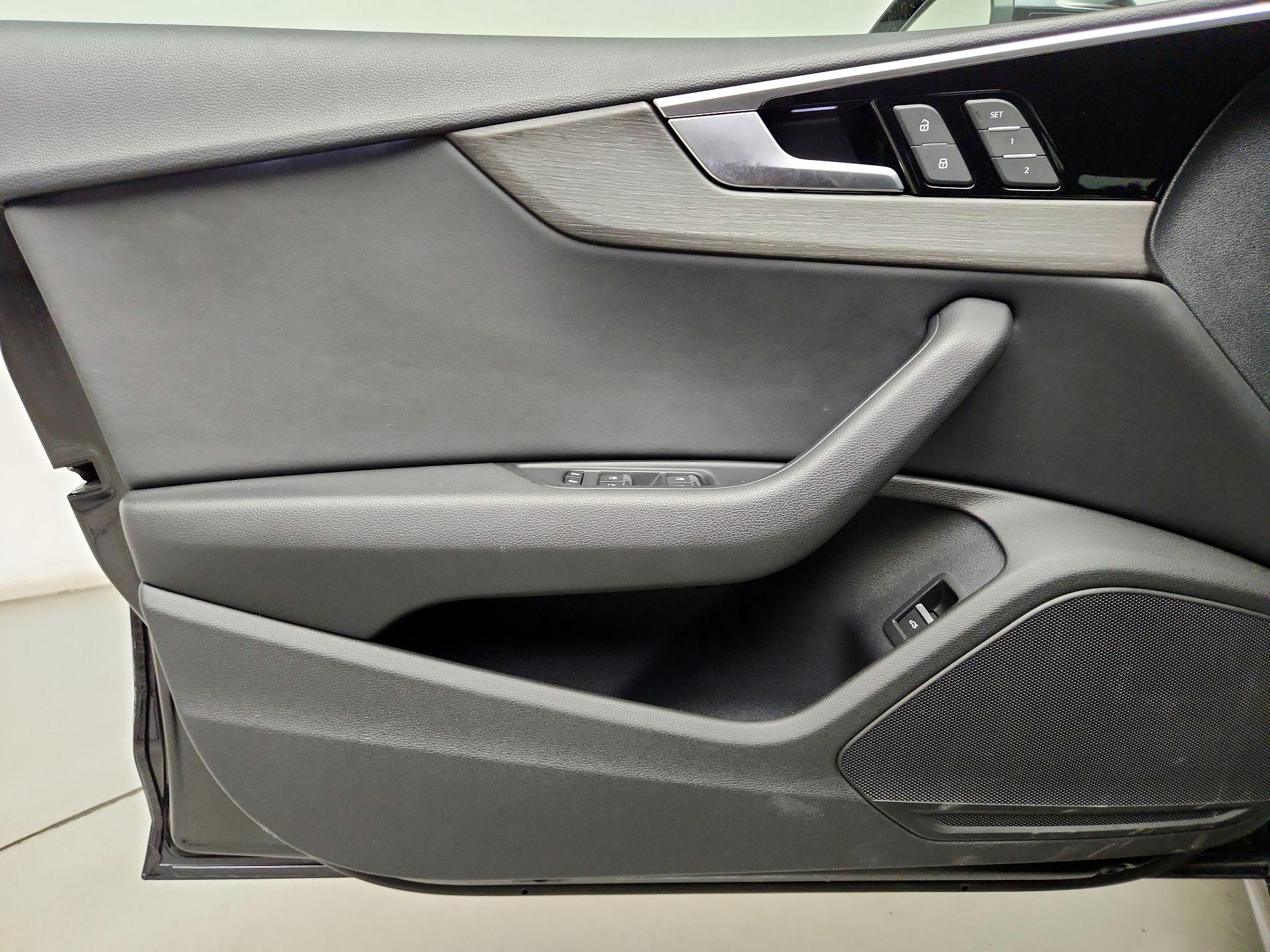 Thumbnail: 2020 Audi A5 - 12