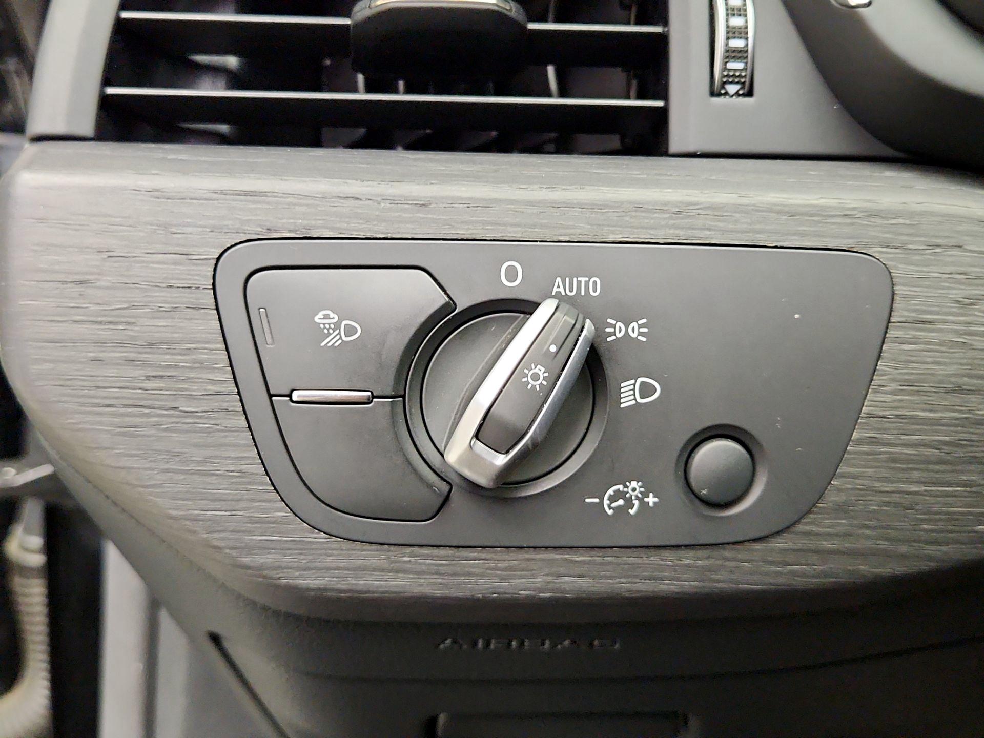 Thumbnail: 2020 Audi A5 - 13