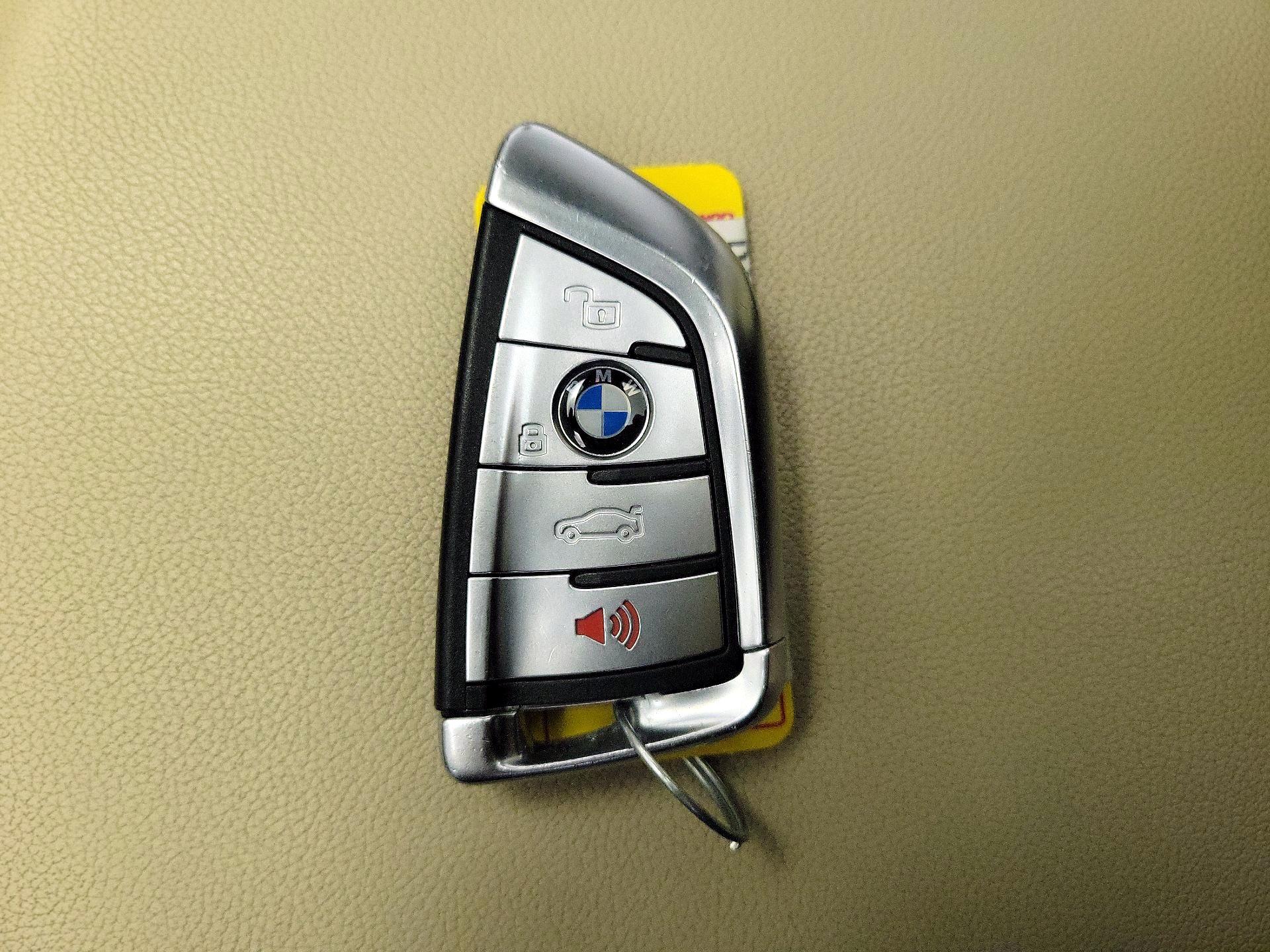 Thumbnail: 2020 BMW 3 Series - 18