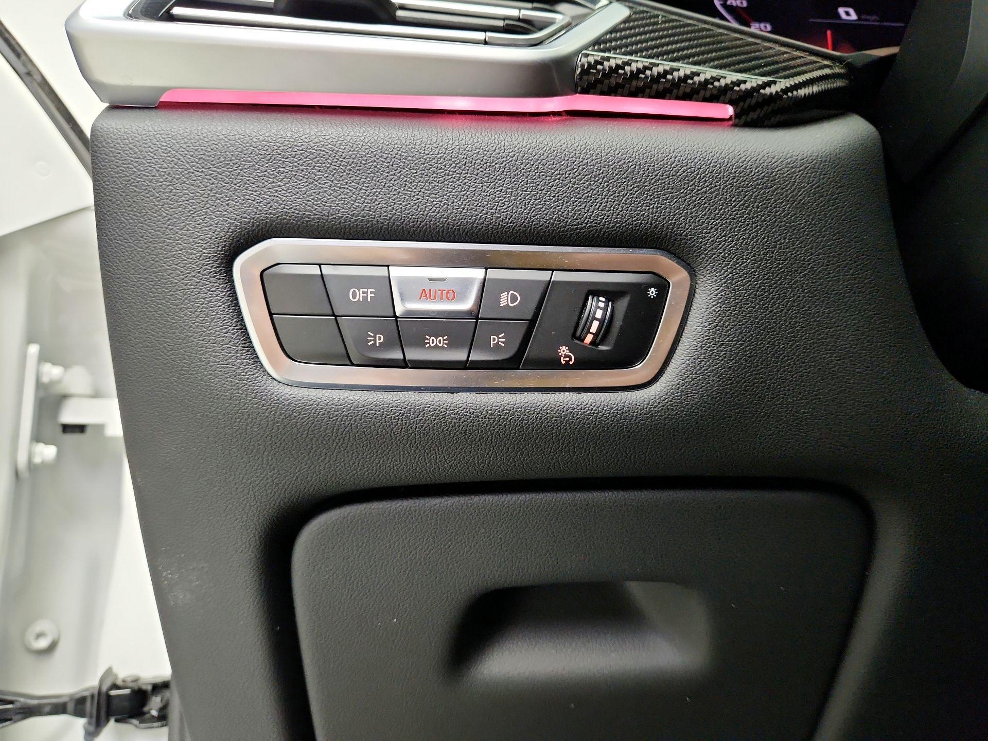 Thumbnail: 2022 BMW X5 - 13