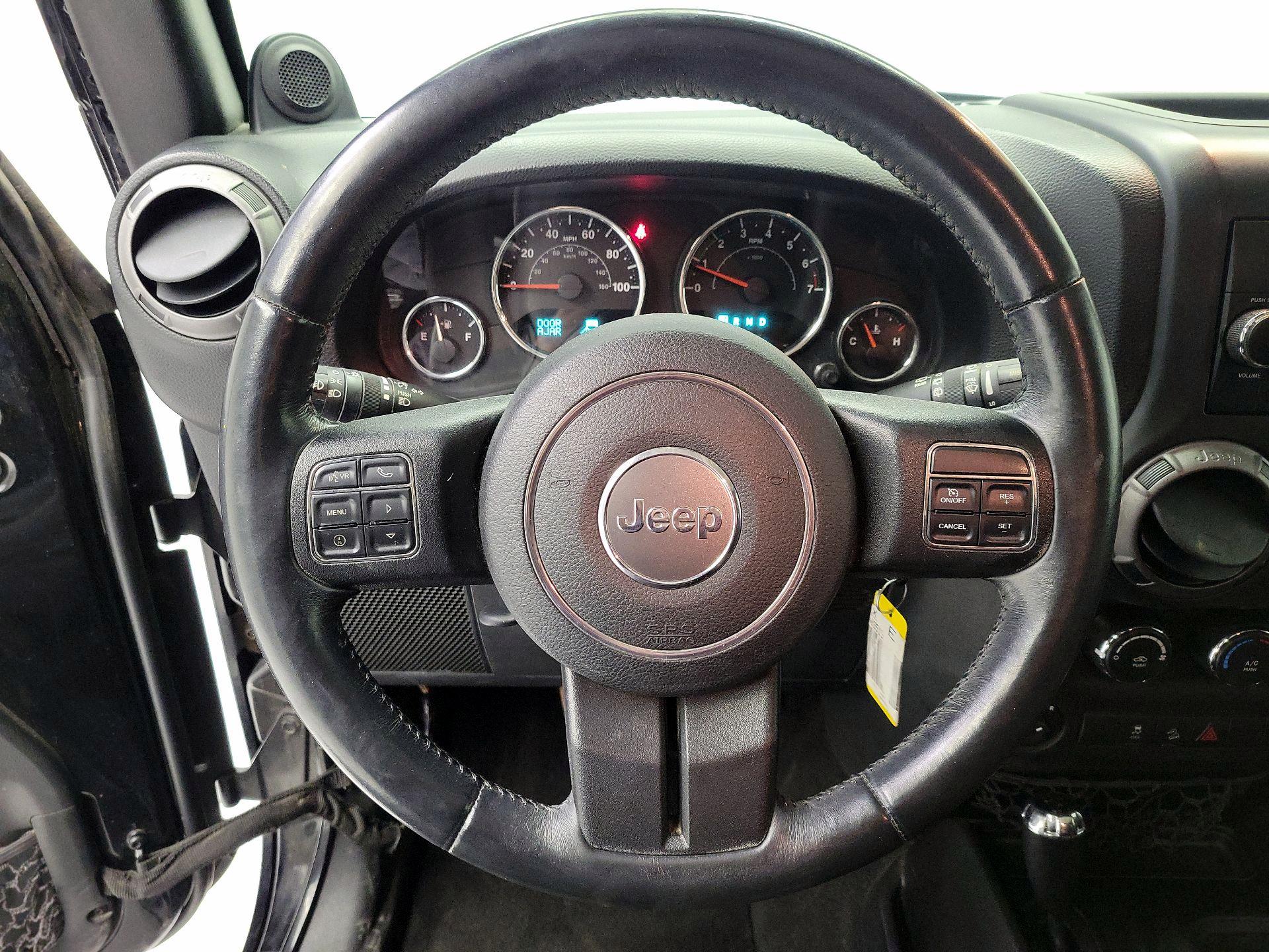 Thumbnail: 2014 Jeep Wrangler - 10