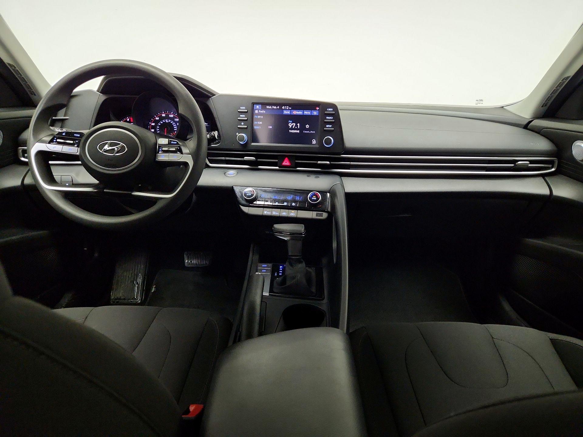 Thumbnail: 2023 Hyundai Elantra - 9