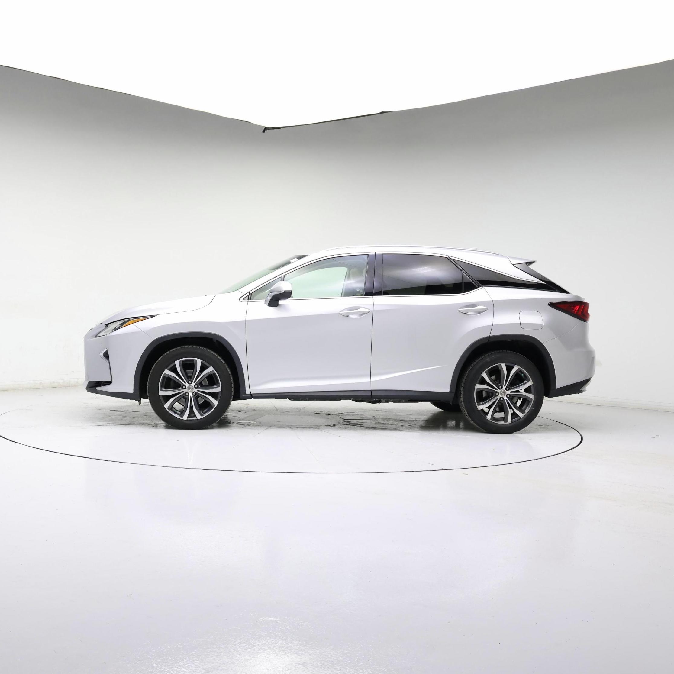 Thumbnail: 2017 Lexus RX - 3