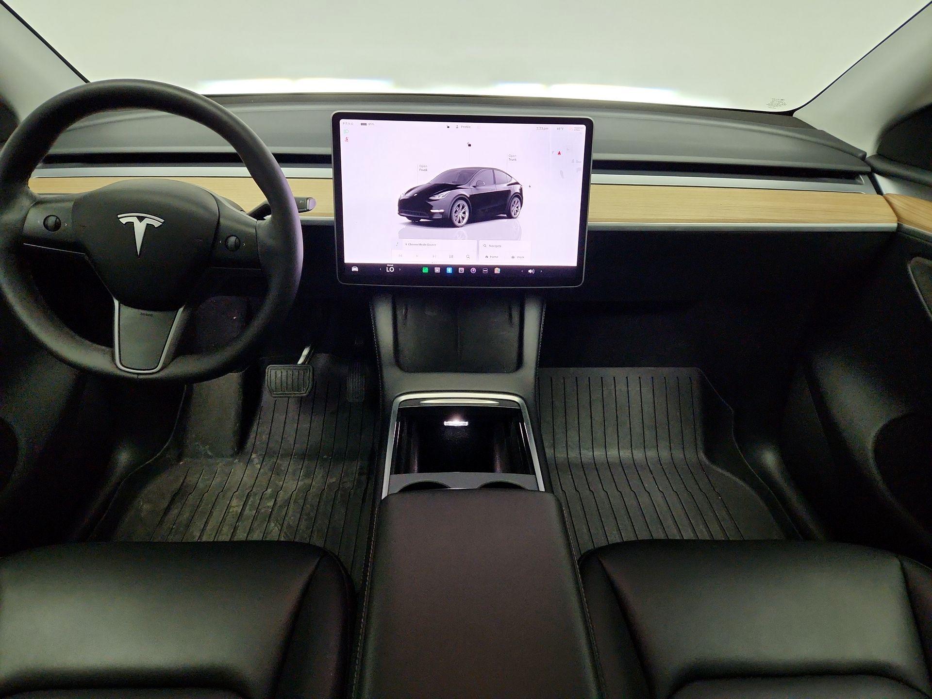 Thumbnail: 2024 Tesla Model Y - 9