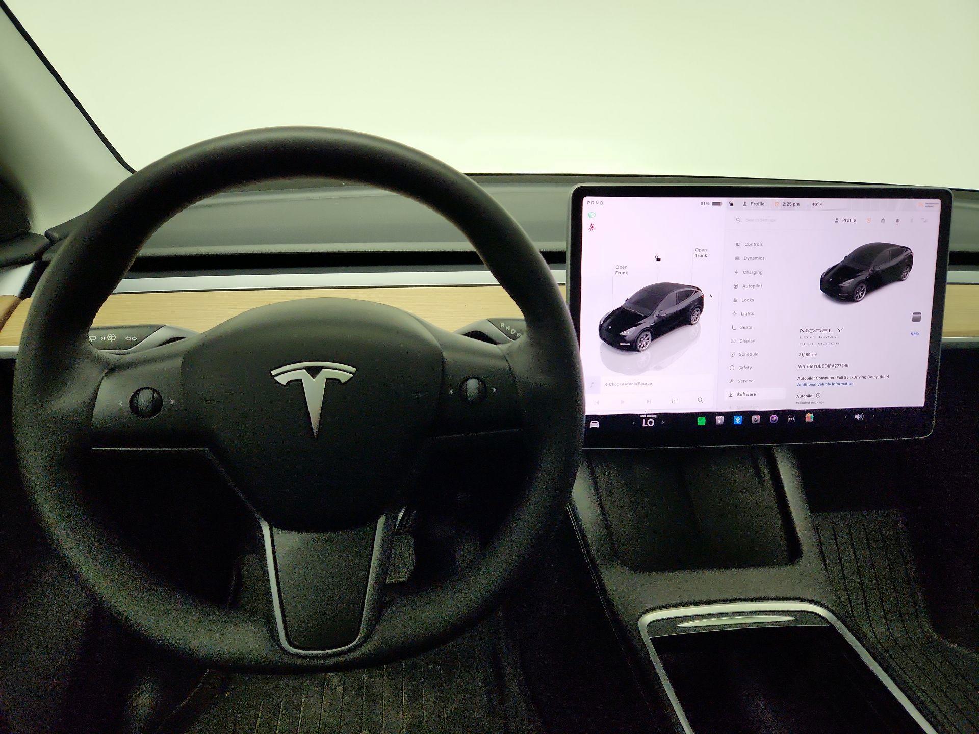 Thumbnail: 2024 Tesla Model Y - 10