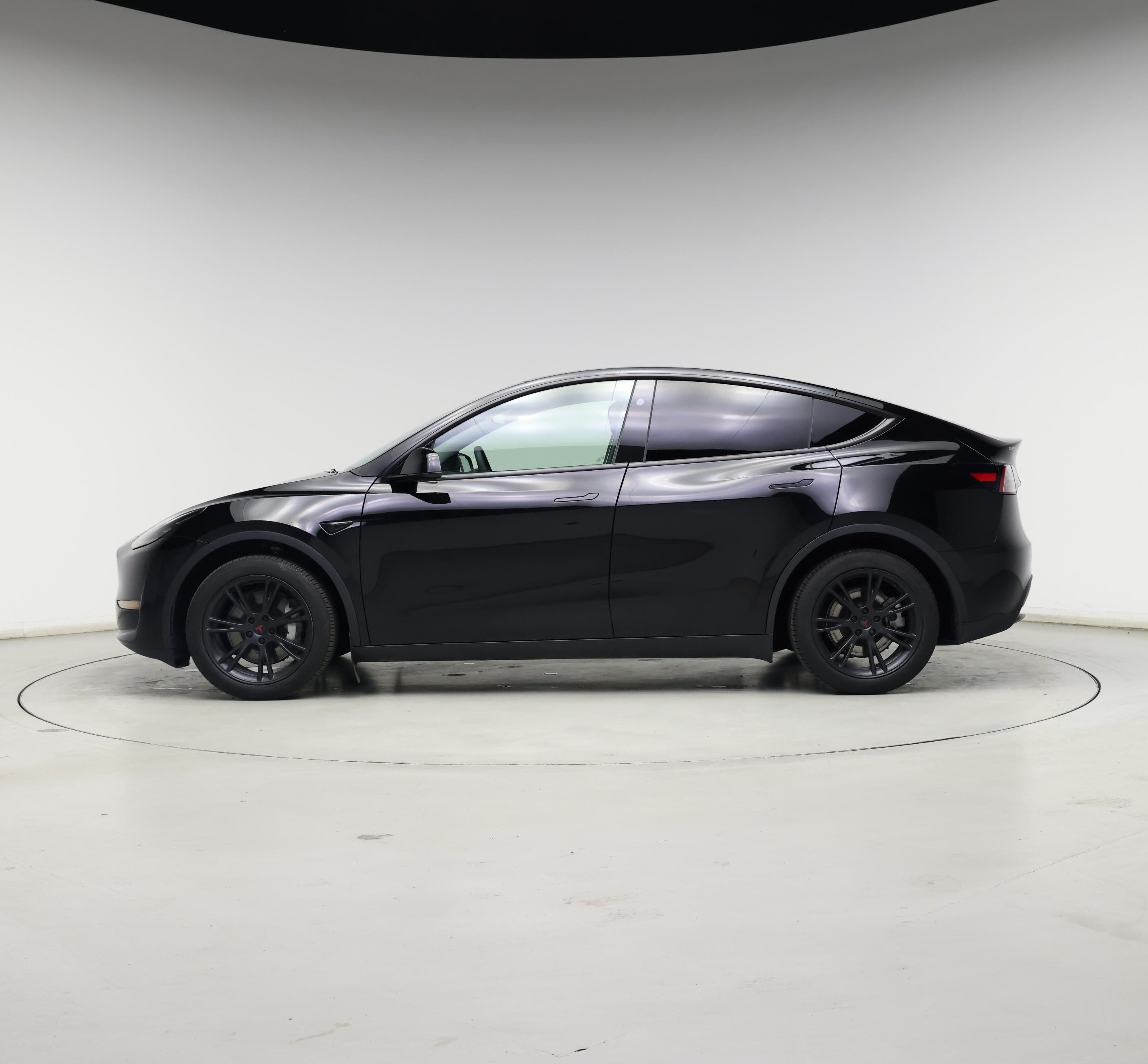Thumbnail: 2024 Tesla Model Y - 3