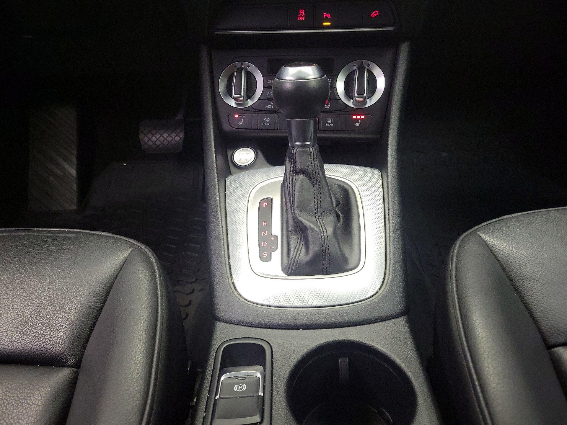 Thumbnail: 2015 Audi Q3 - 17