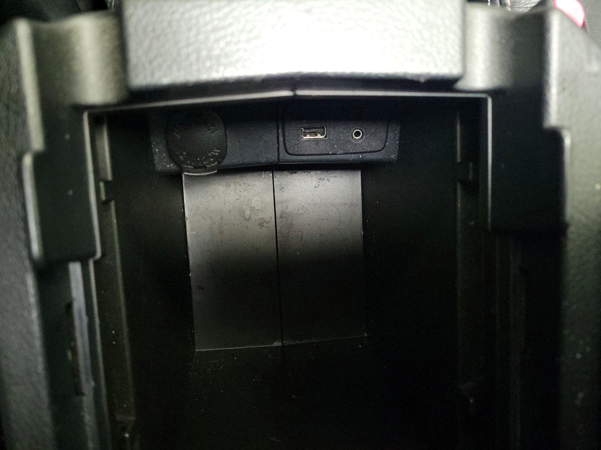 Thumbnail: 2015 Subaru Forester - 18