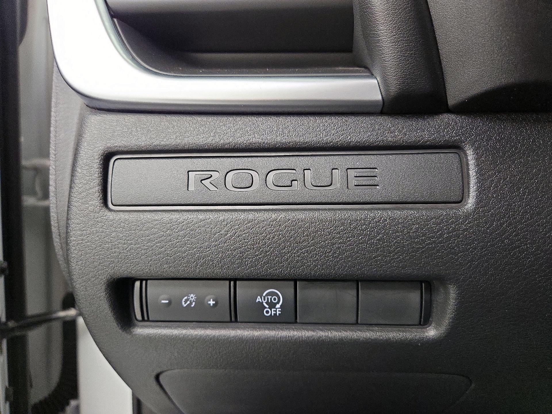 Thumbnail: 2023 Nissan Rogue - 13