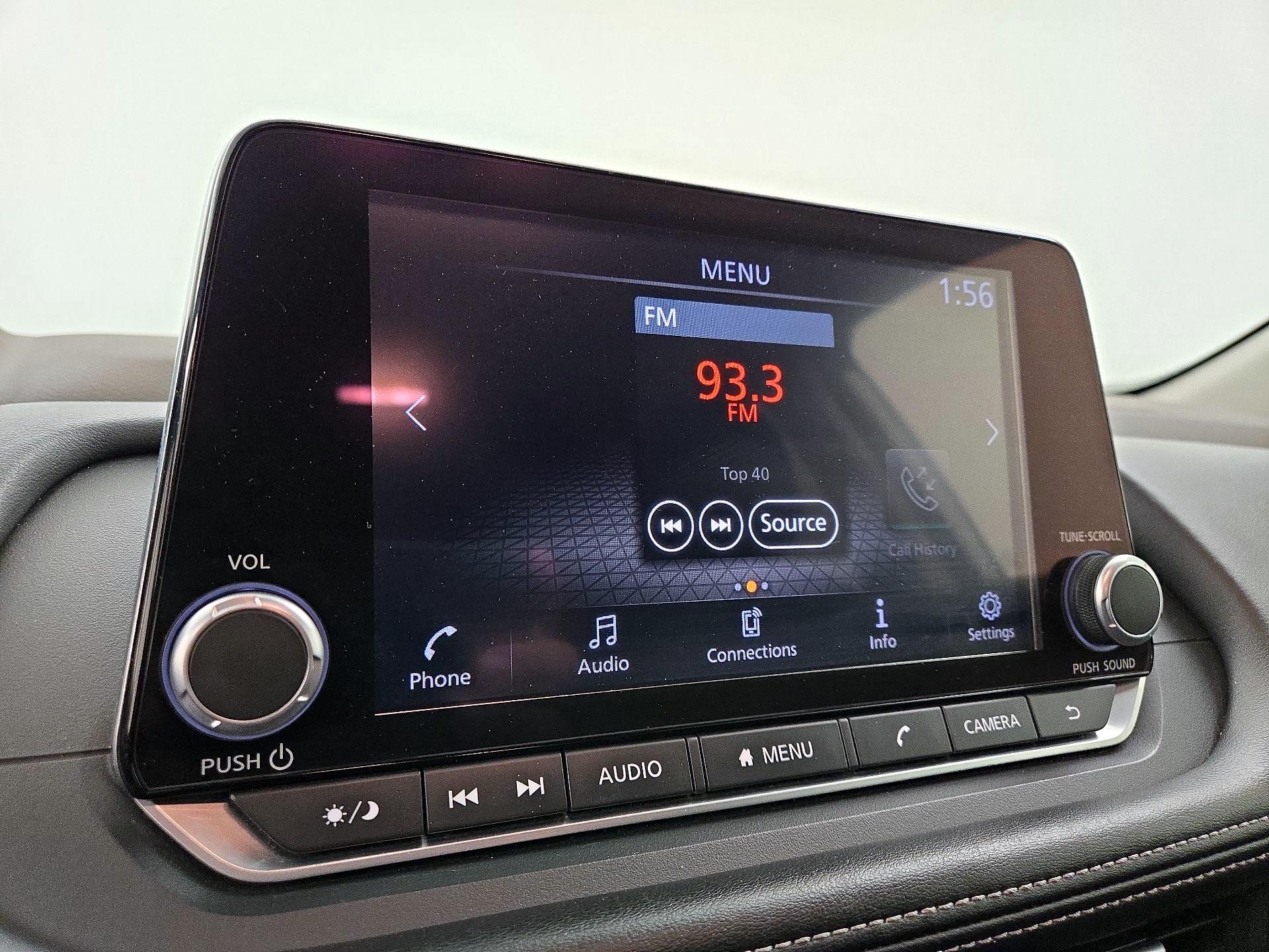 Thumbnail: 2023 Nissan Rogue - 15