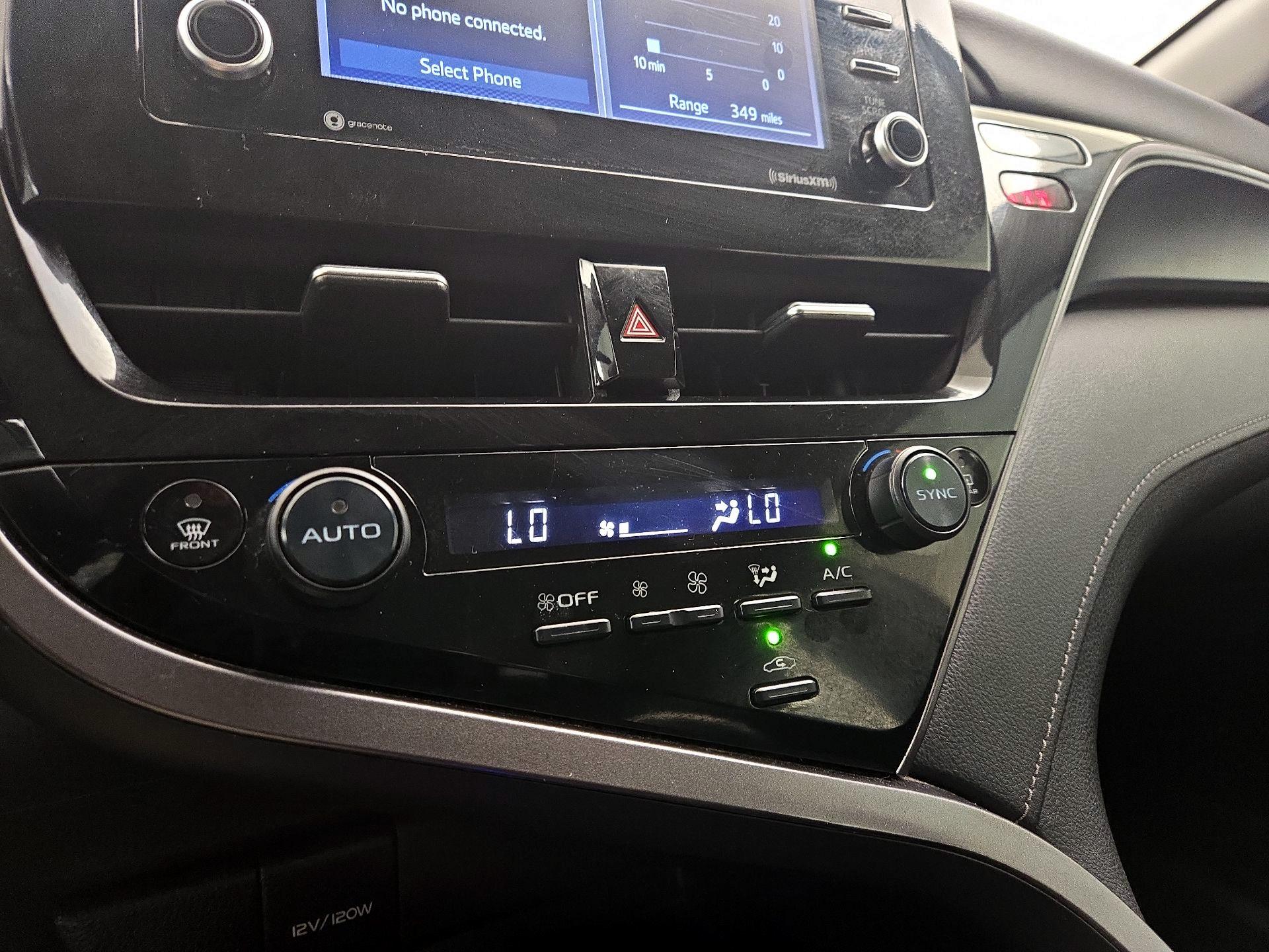 Thumbnail: 2024 Toyota Camry - 16