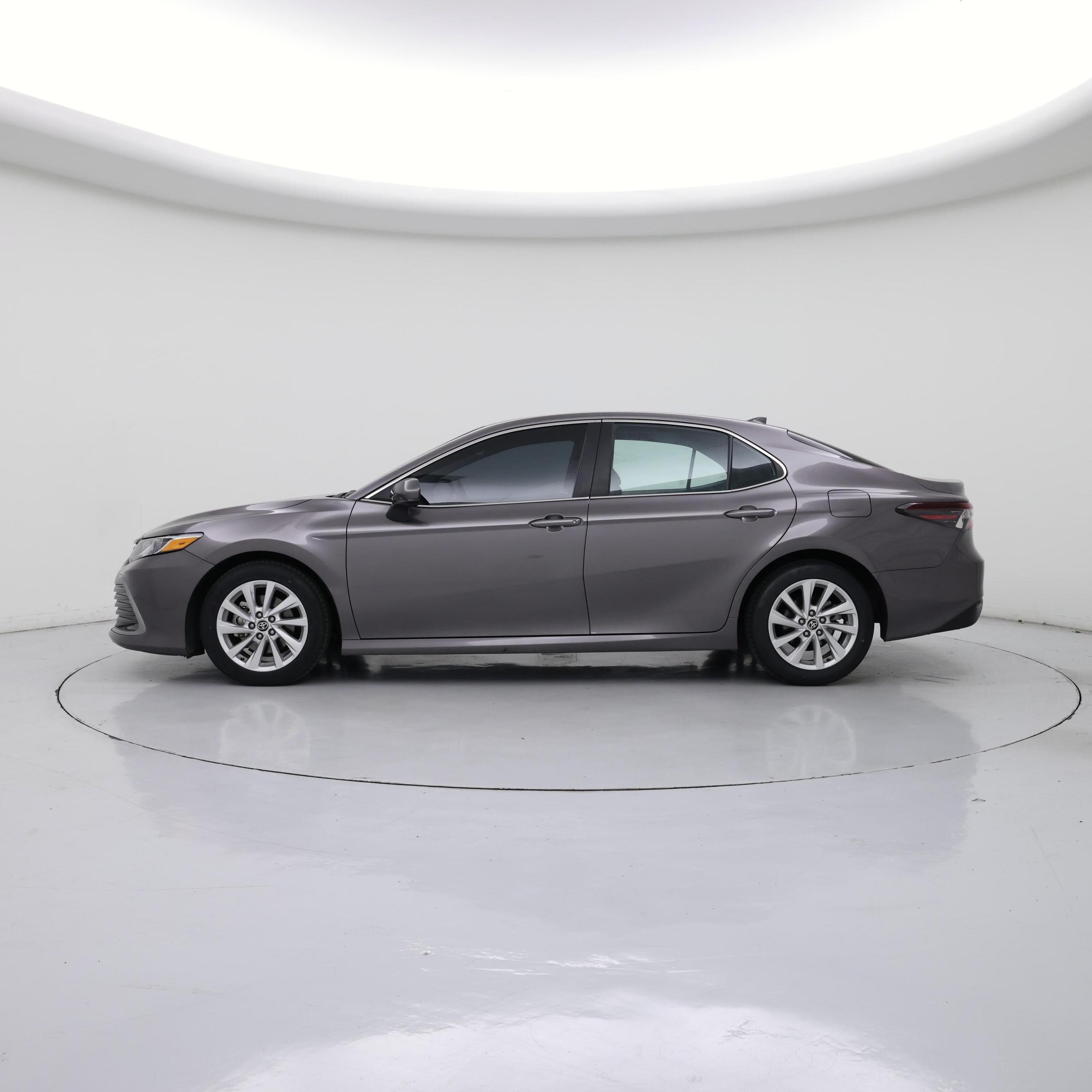 Thumbnail: 2024 Toyota Camry - 3