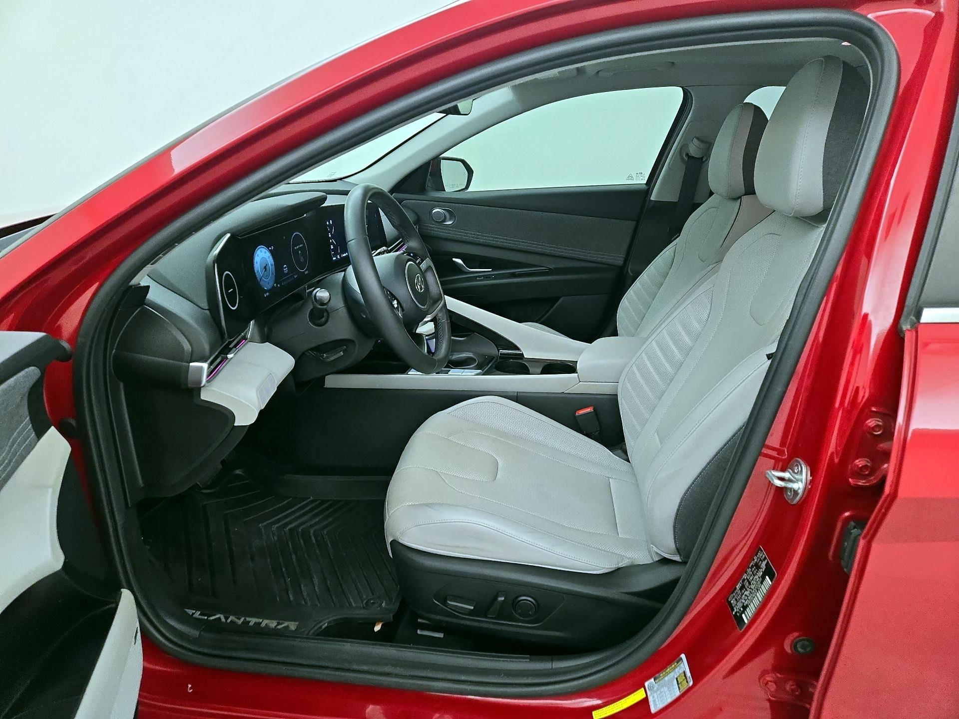 Thumbnail: 2023 Hyundai Elantra - 11