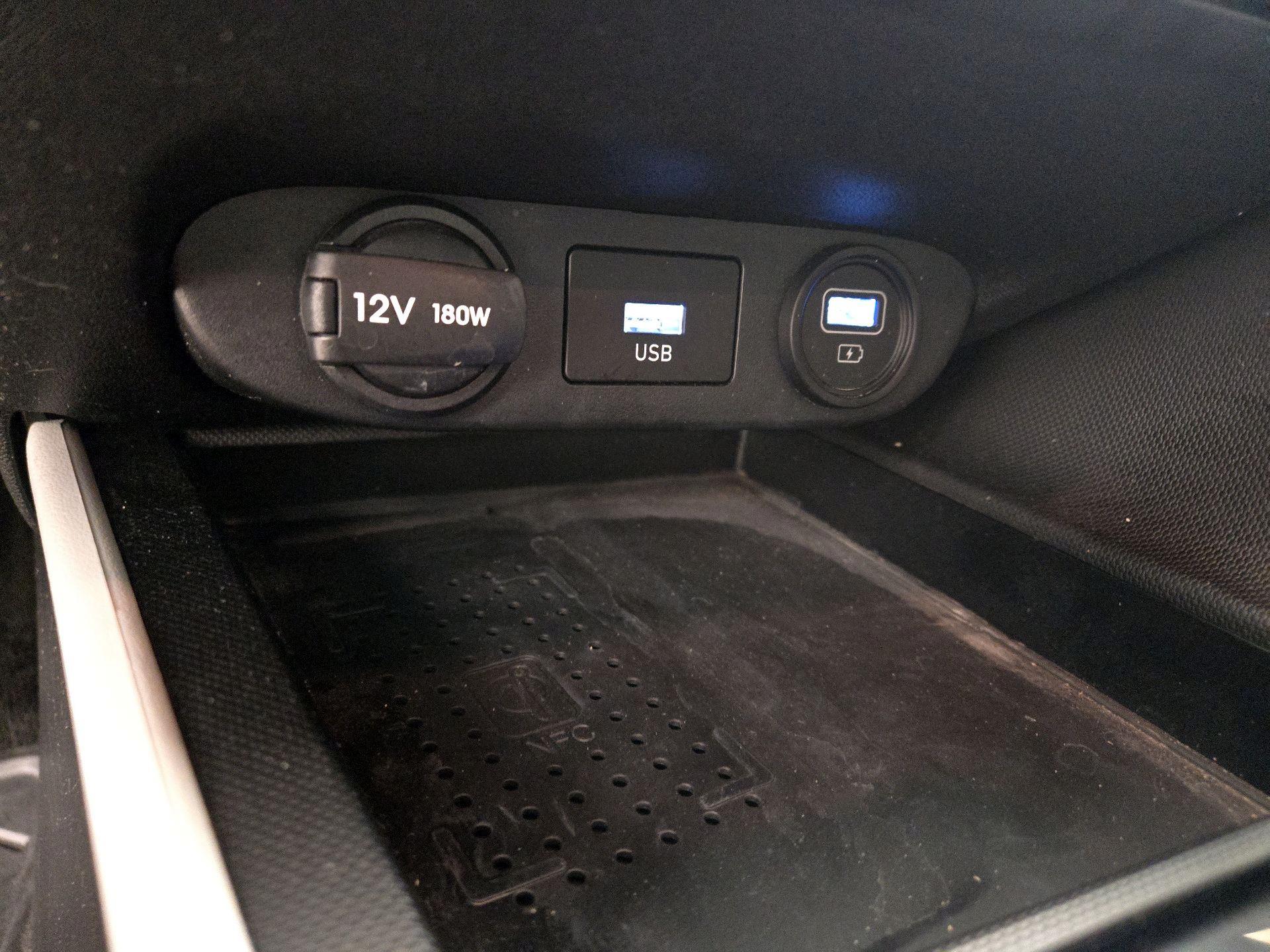 Thumbnail: 2023 Hyundai Elantra - 19