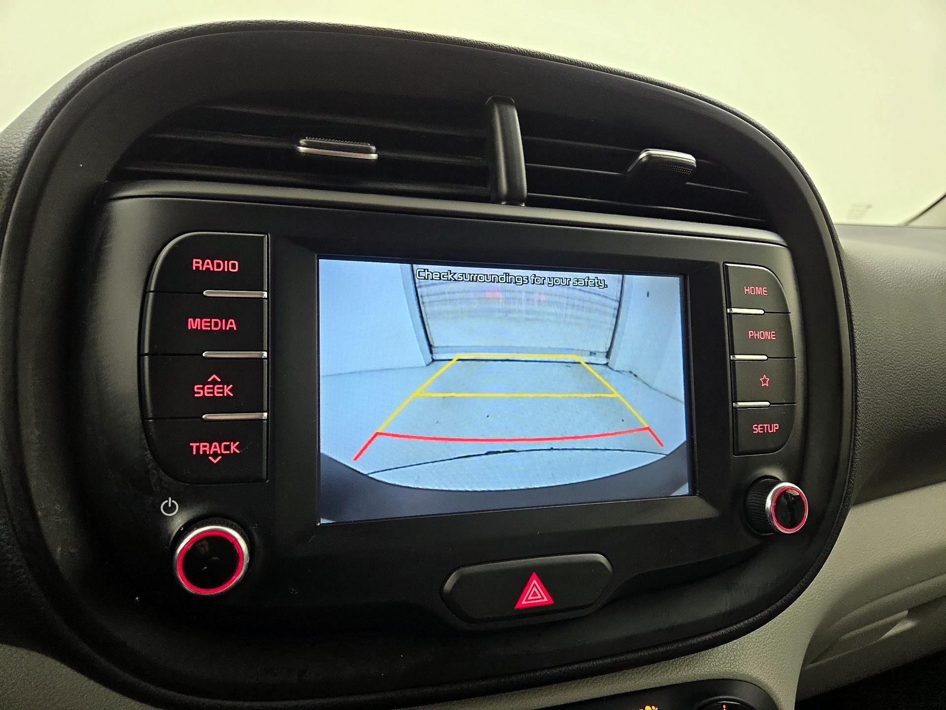 Thumbnail: 2020 Kia Soul - 14