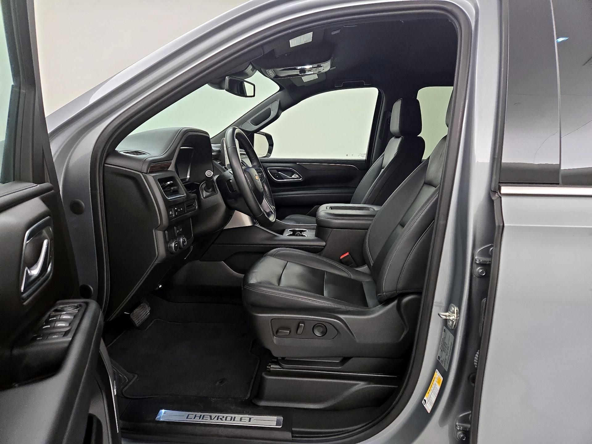 Thumbnail: 2023 Chevrolet Tahoe - 11