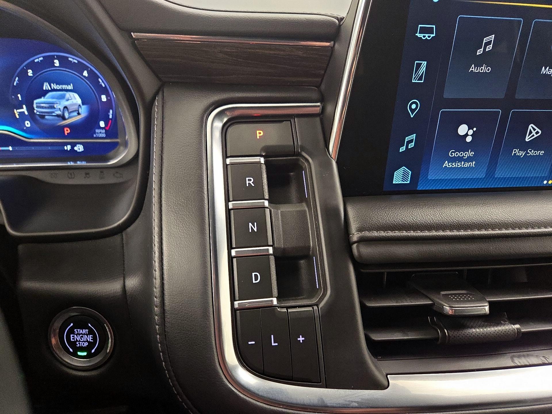 Thumbnail: 2023 Chevrolet Tahoe - 17