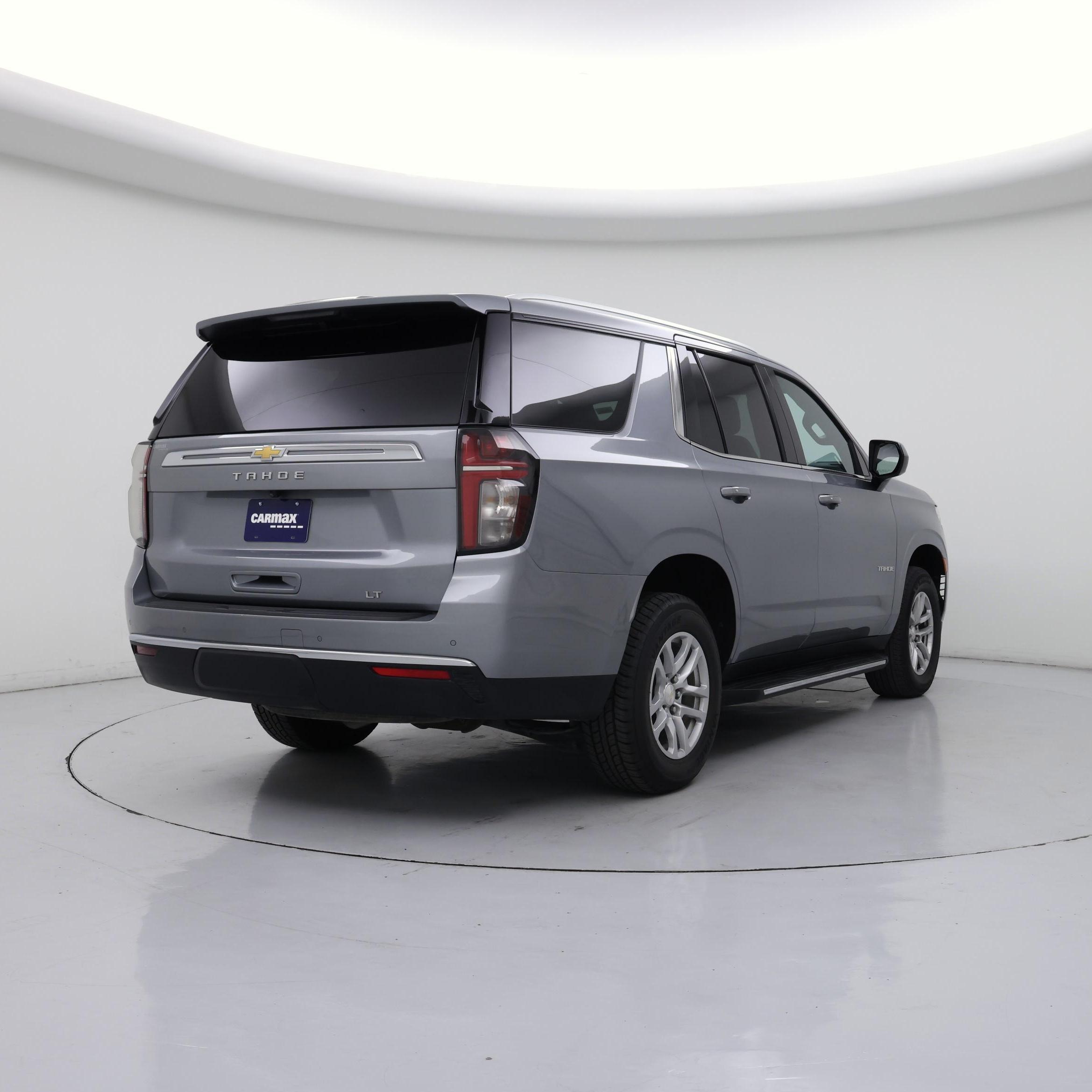 Thumbnail: 2023 Chevrolet Tahoe - 8