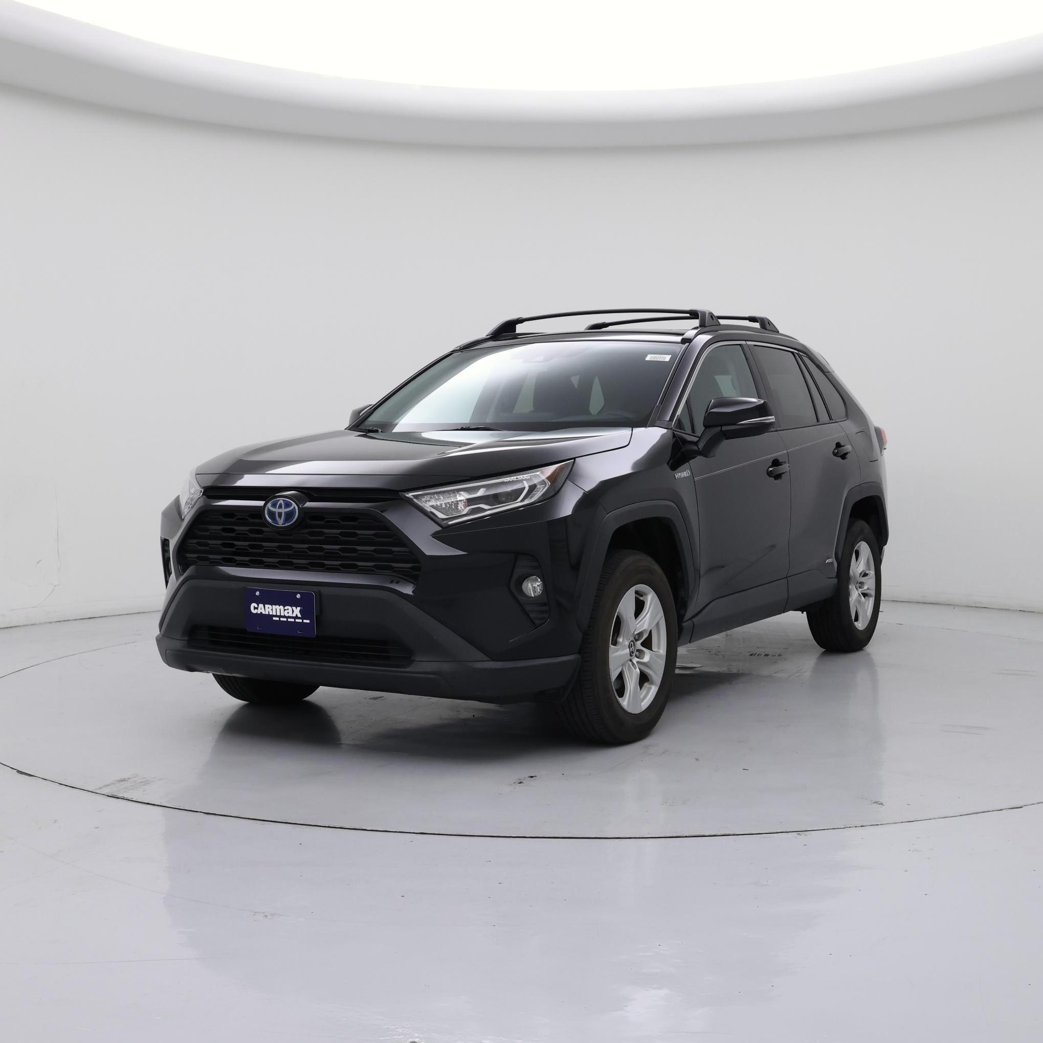 Thumbnail: 2020 Toyota RAV4 - 4