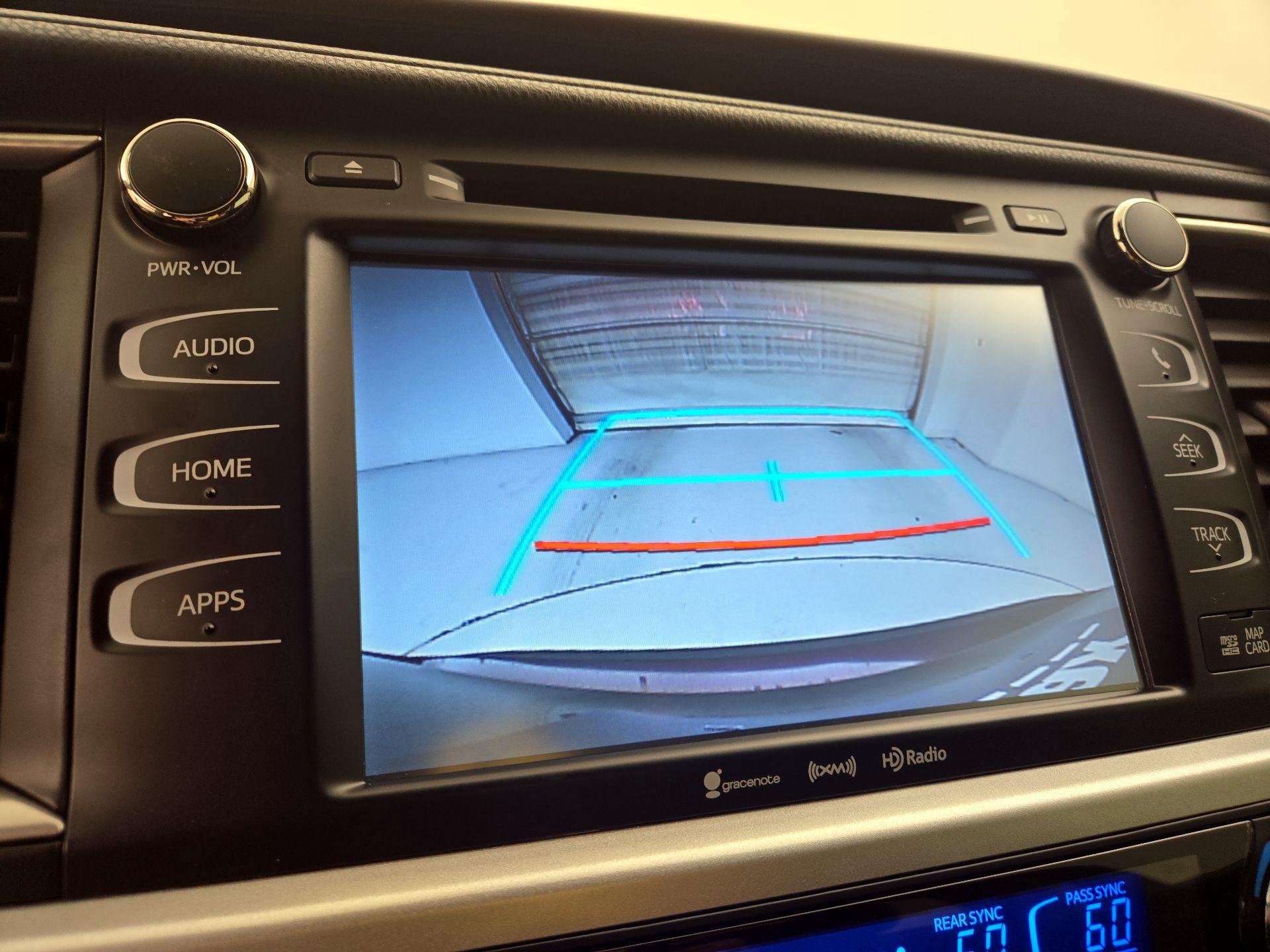 Thumbnail: 2017 Toyota Highlander - 15