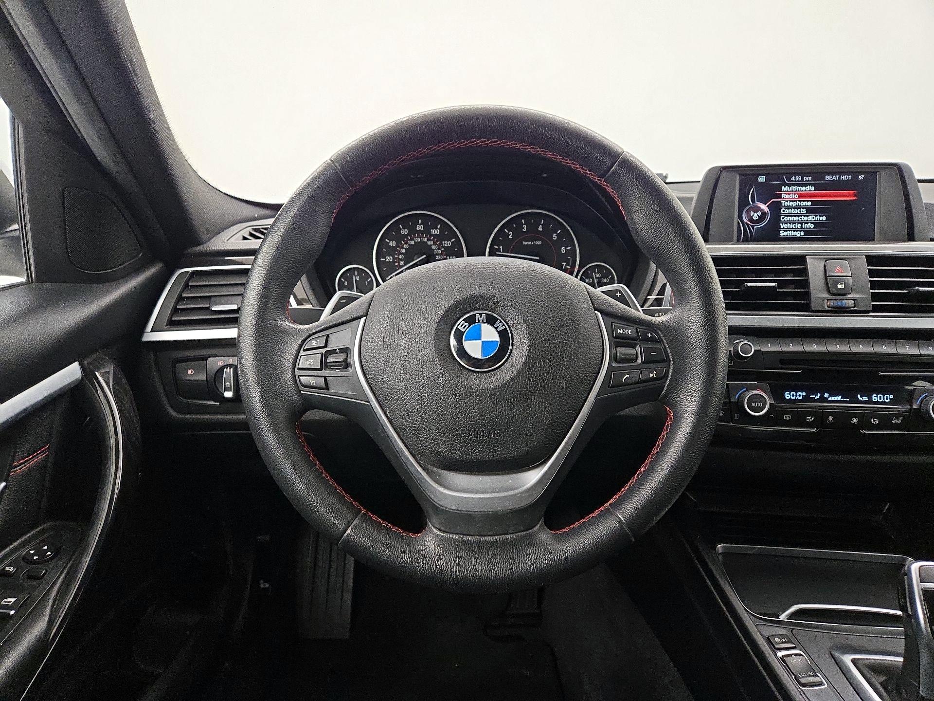 Thumbnail: 2017 BMW 3 Series - 10