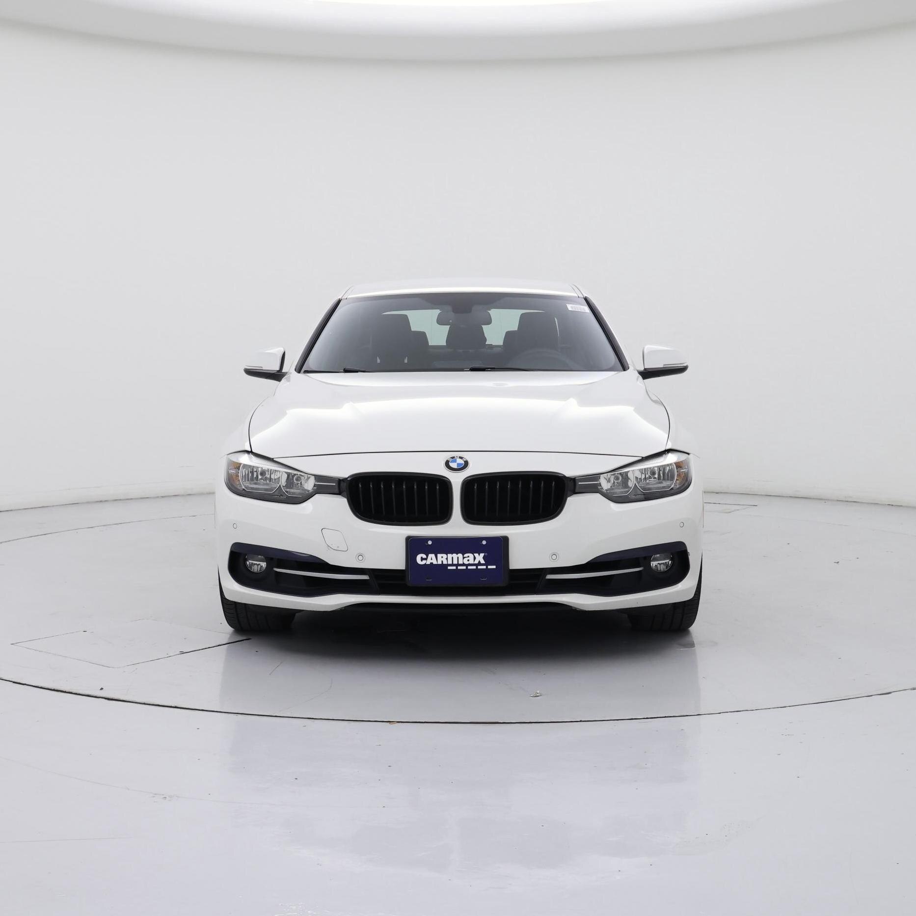 Thumbnail: 2017 BMW 3 Series - 5