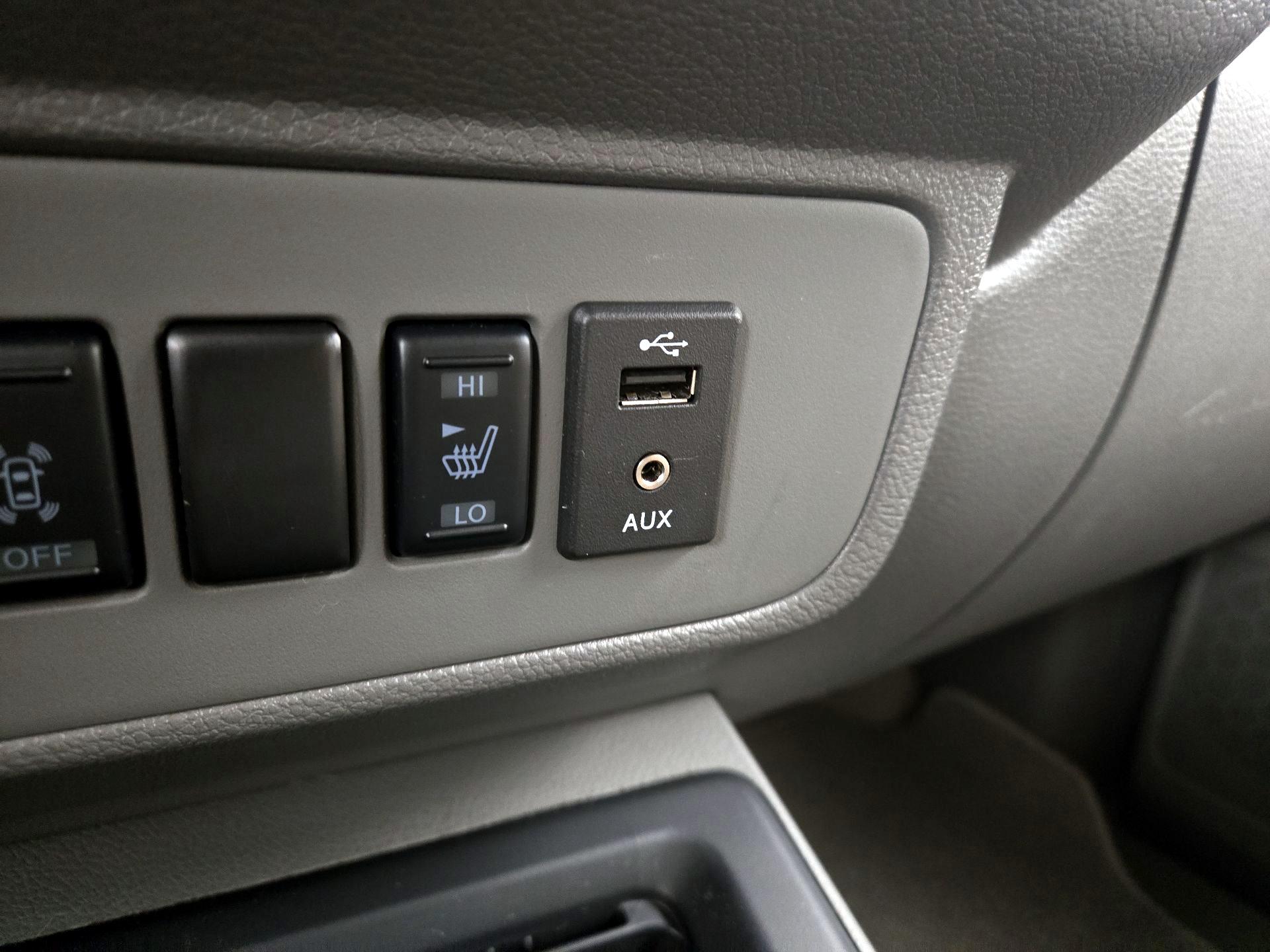 Thumbnail: 2018 Nissan NV - 19