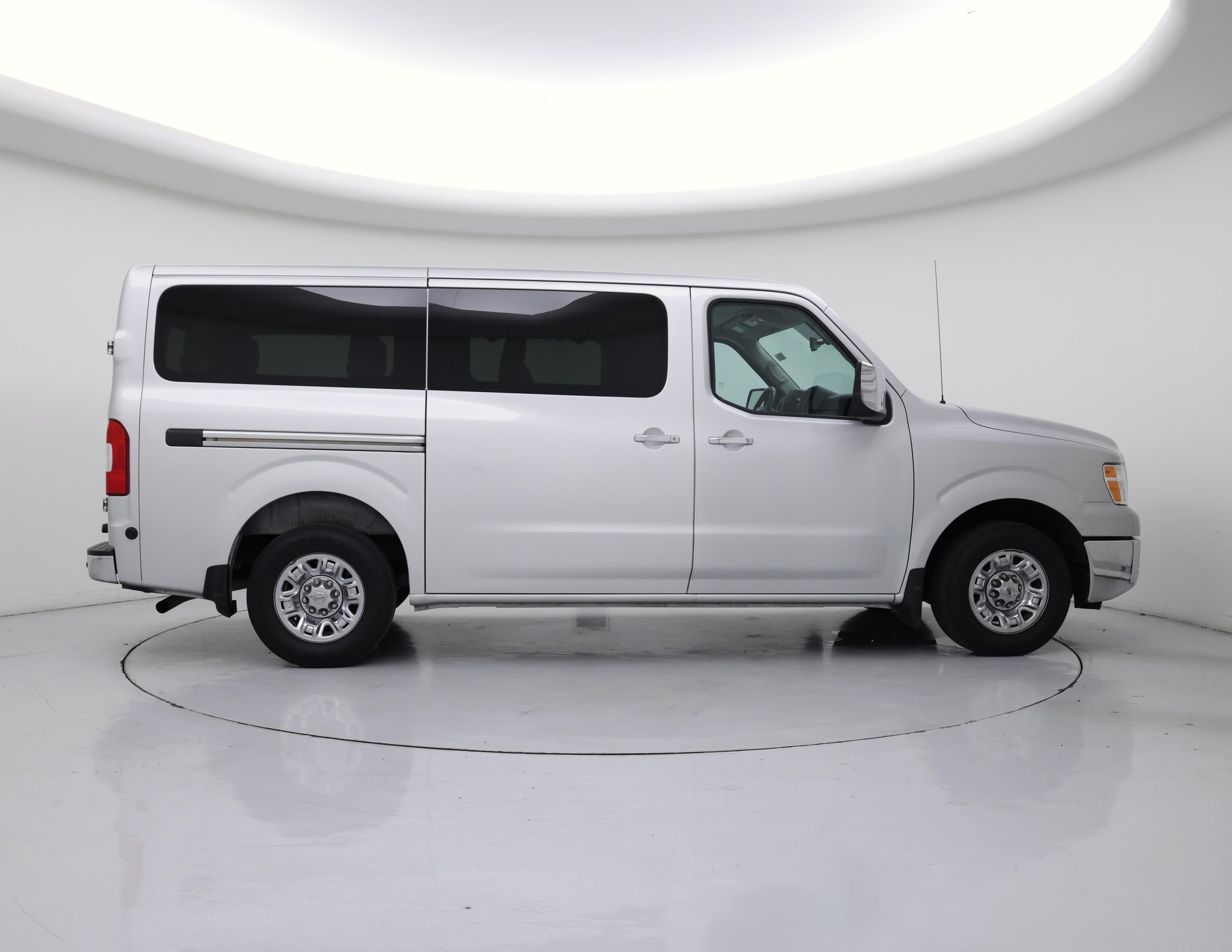 Thumbnail: 2018 Nissan NV - 7
