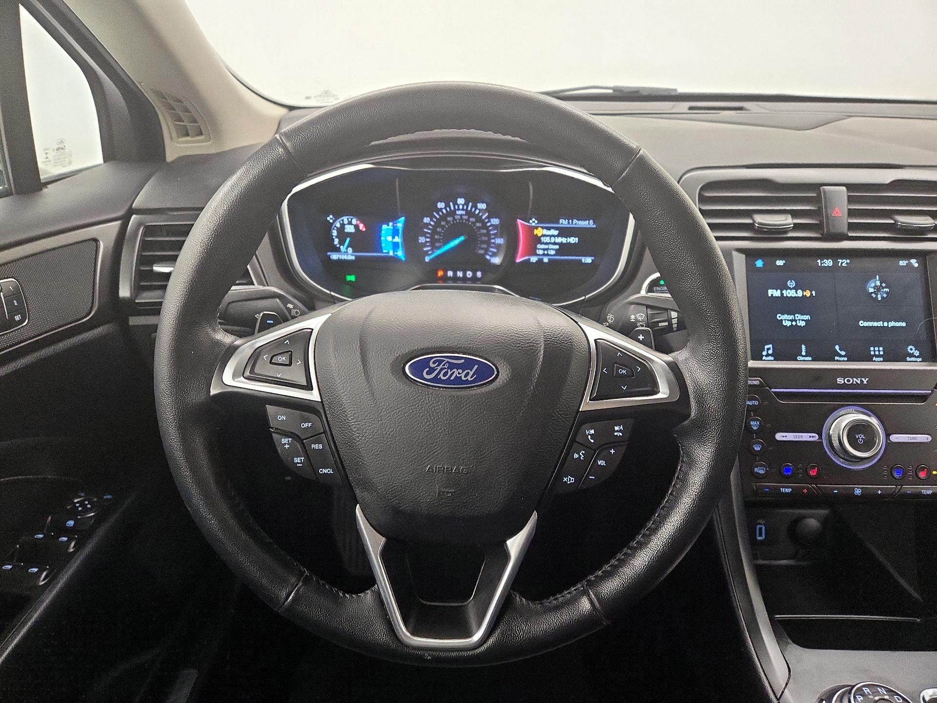 Thumbnail: 2017 Ford Fusion - 10