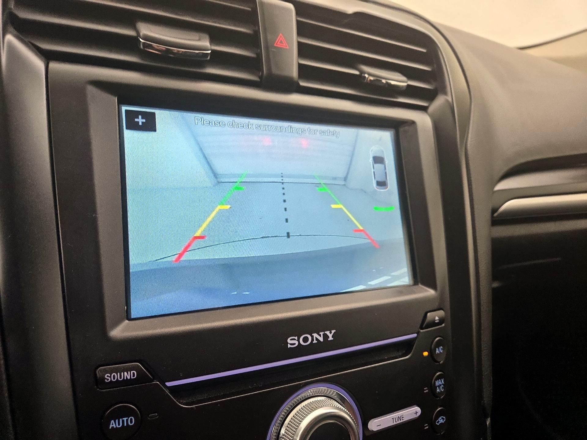 Thumbnail: 2017 Ford Fusion - 14