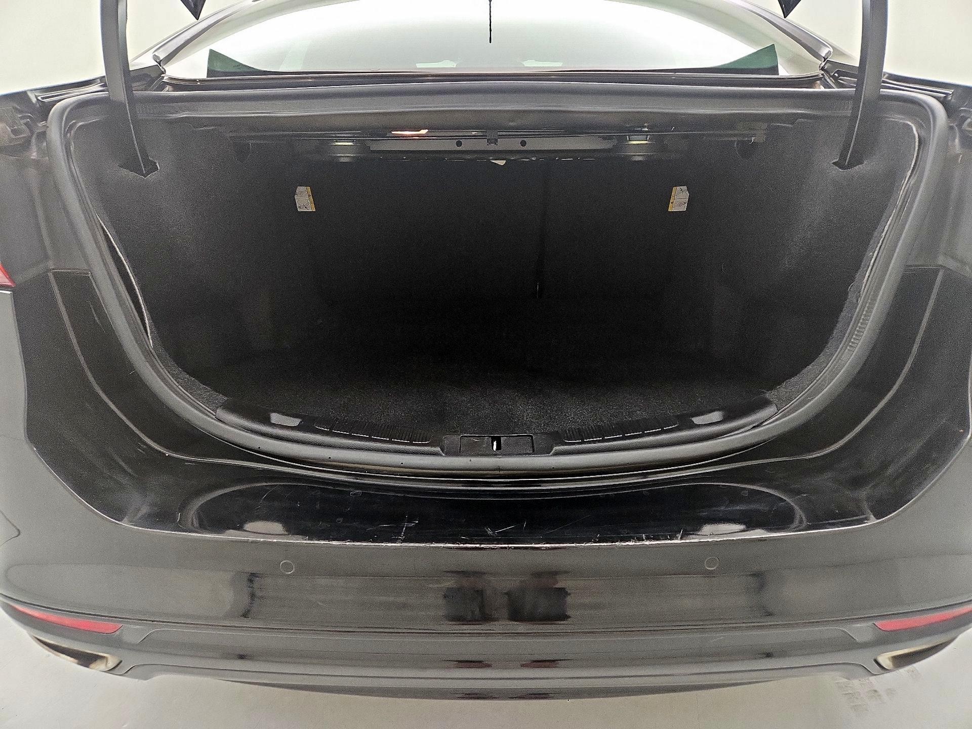 Thumbnail: 2017 Ford Fusion - 20