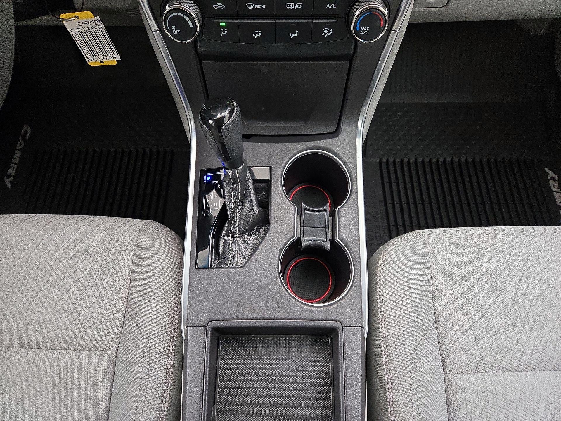 Thumbnail: 2017 Toyota Camry - 17