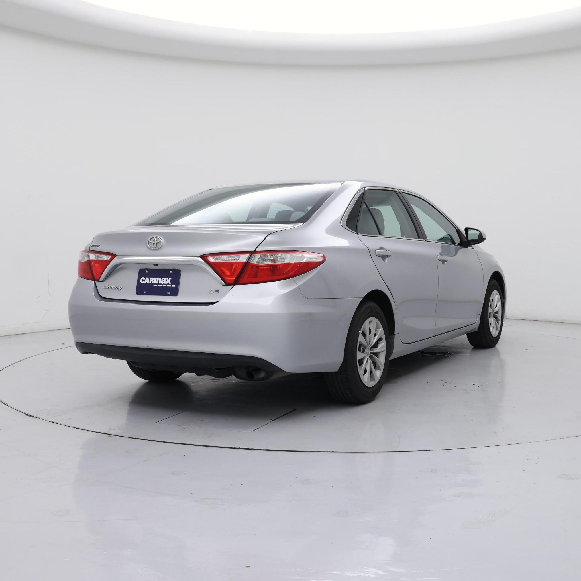 Thumbnail: 2017 Toyota Camry - 8