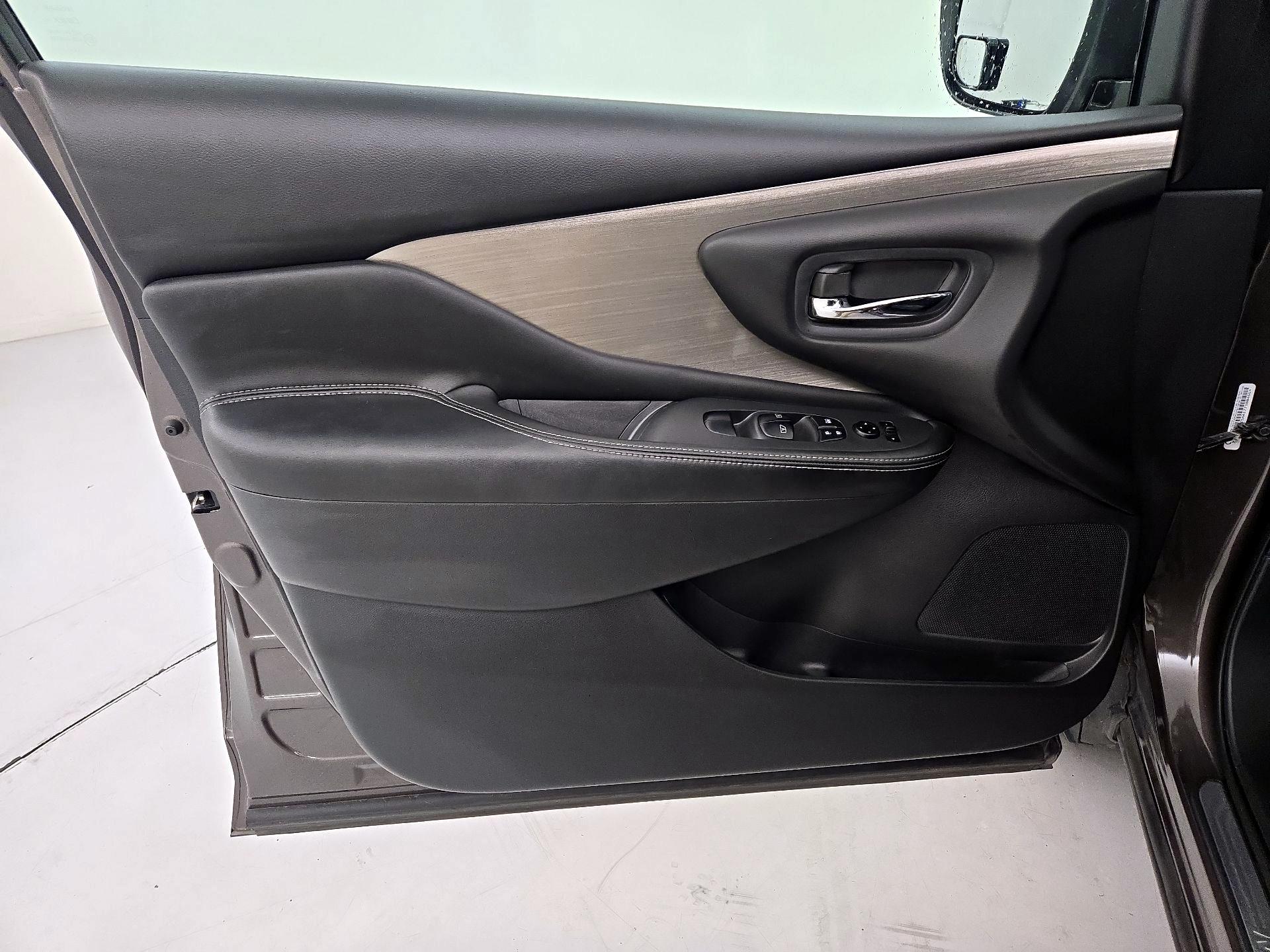 Thumbnail: 2017 Nissan Murano - 12