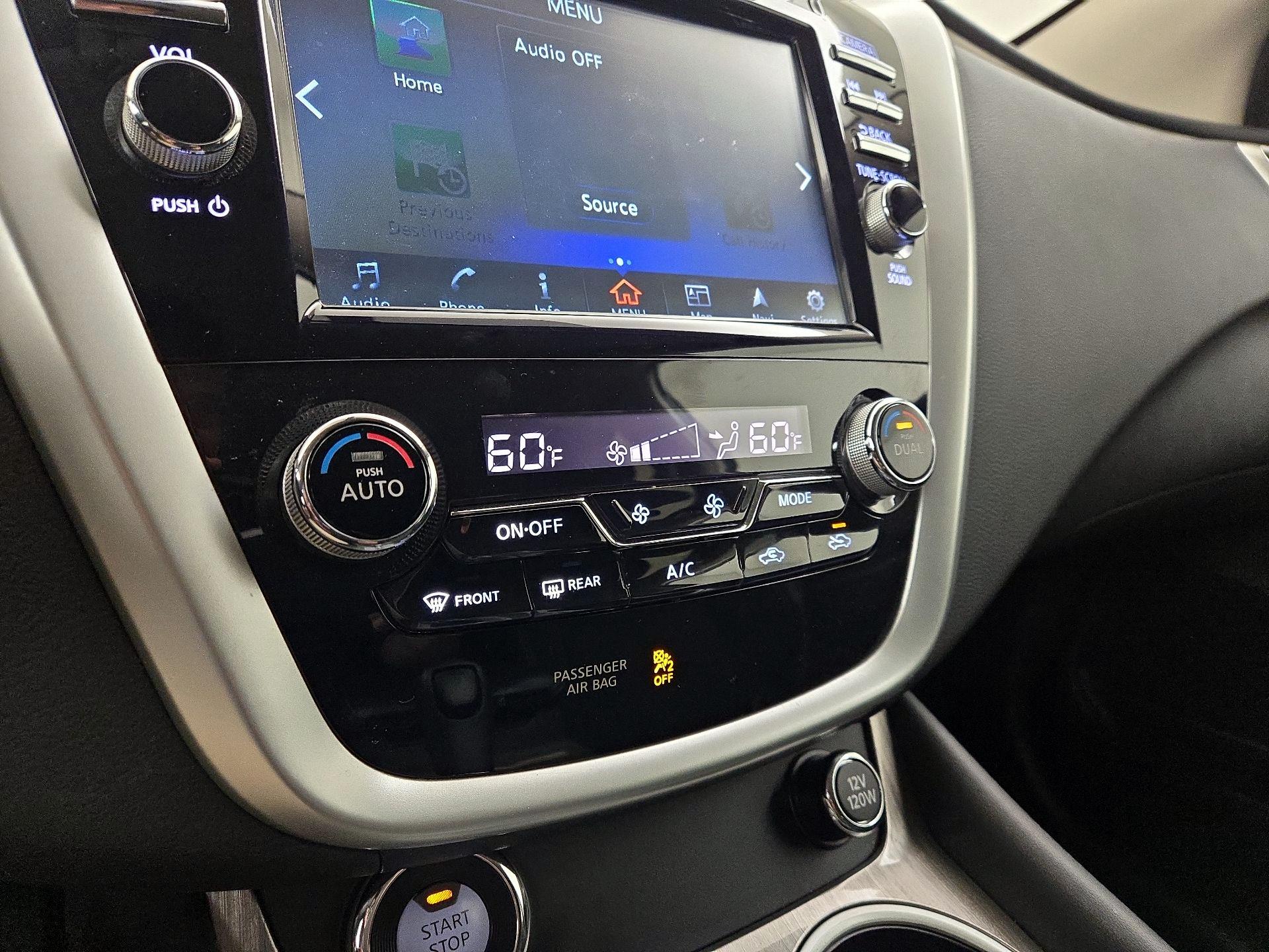 Thumbnail: 2017 Nissan Murano - 17