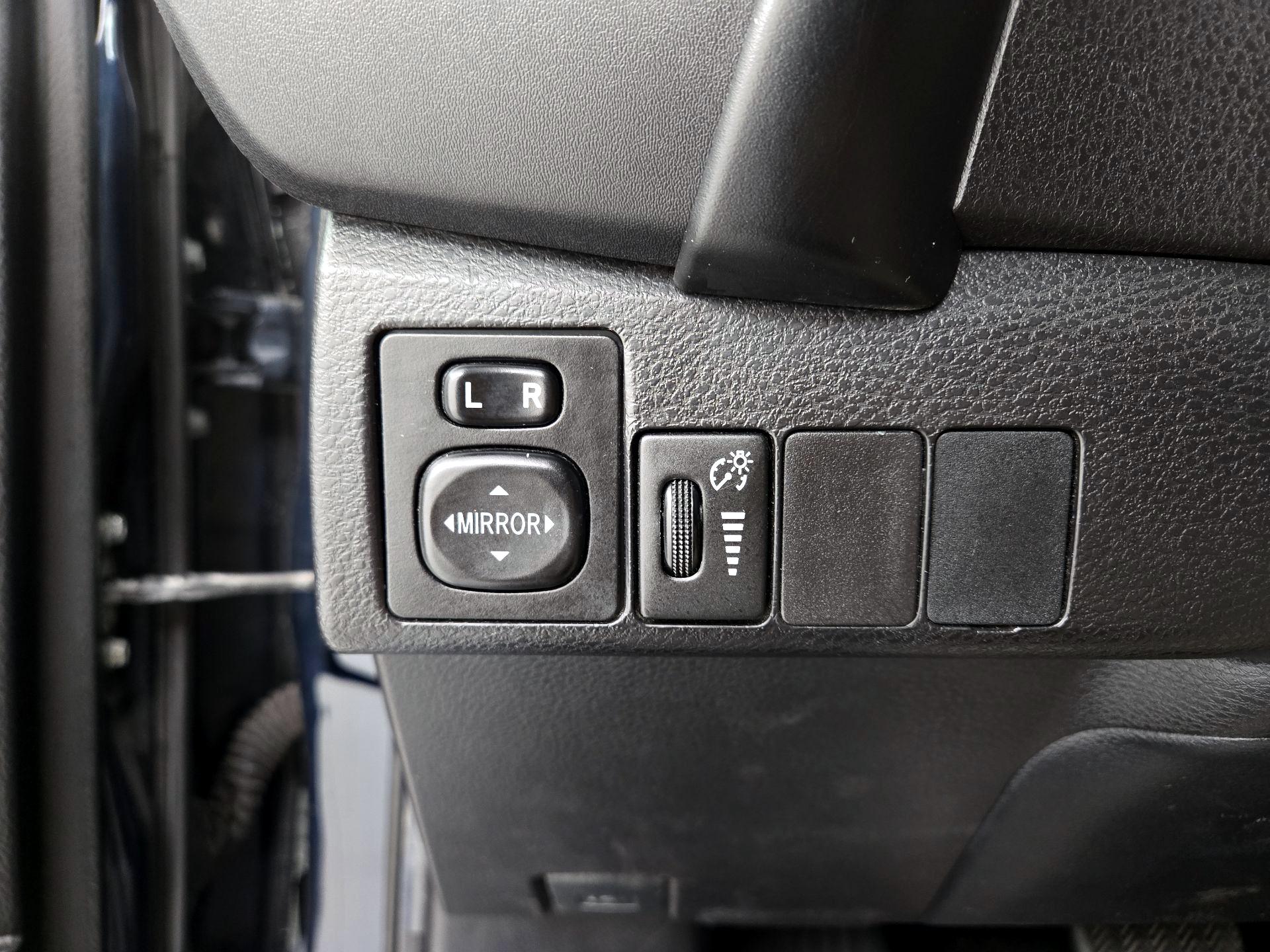 Thumbnail: 2019 Toyota Corolla - 13