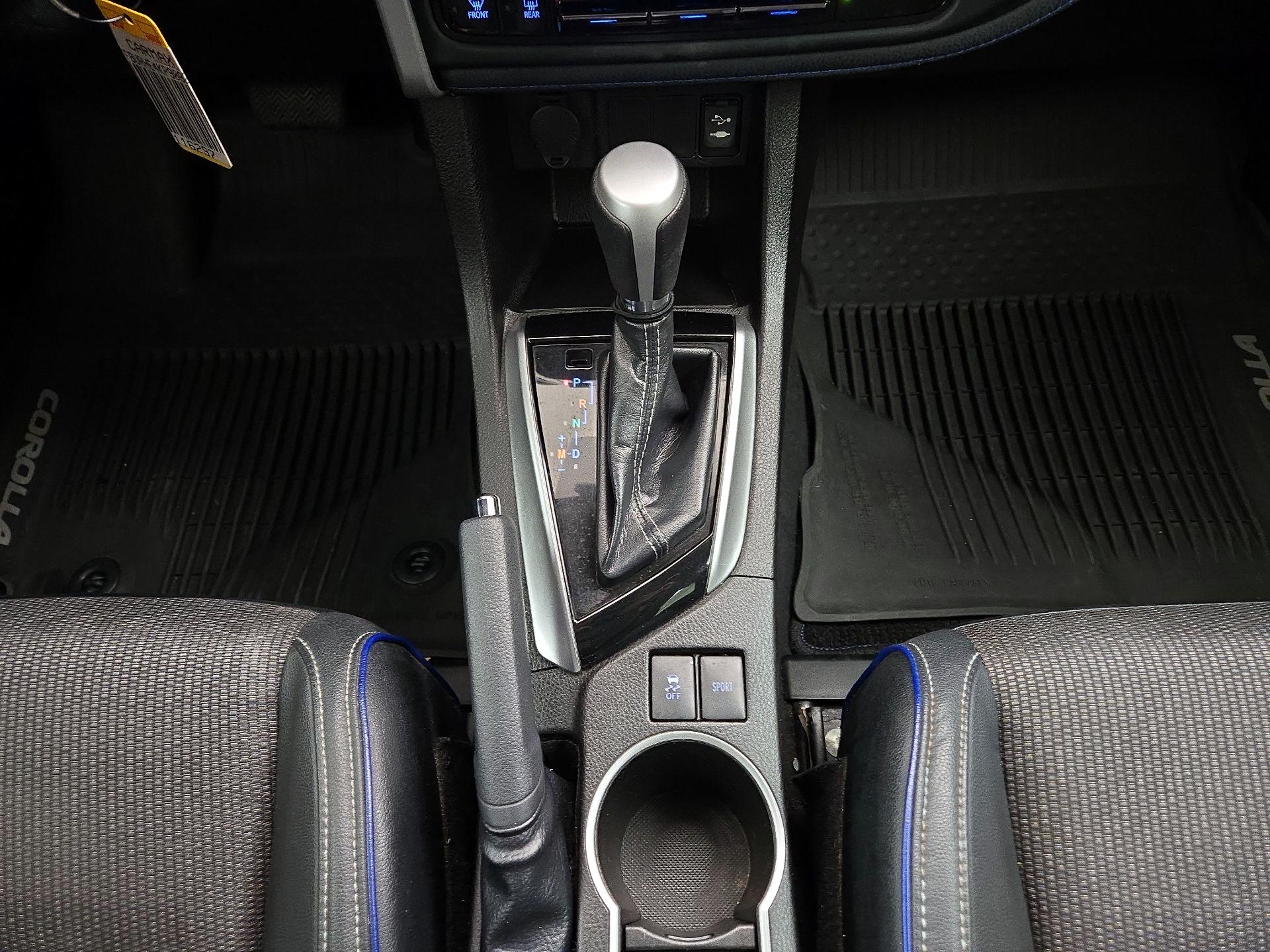 Thumbnail: 2019 Toyota Corolla - 17