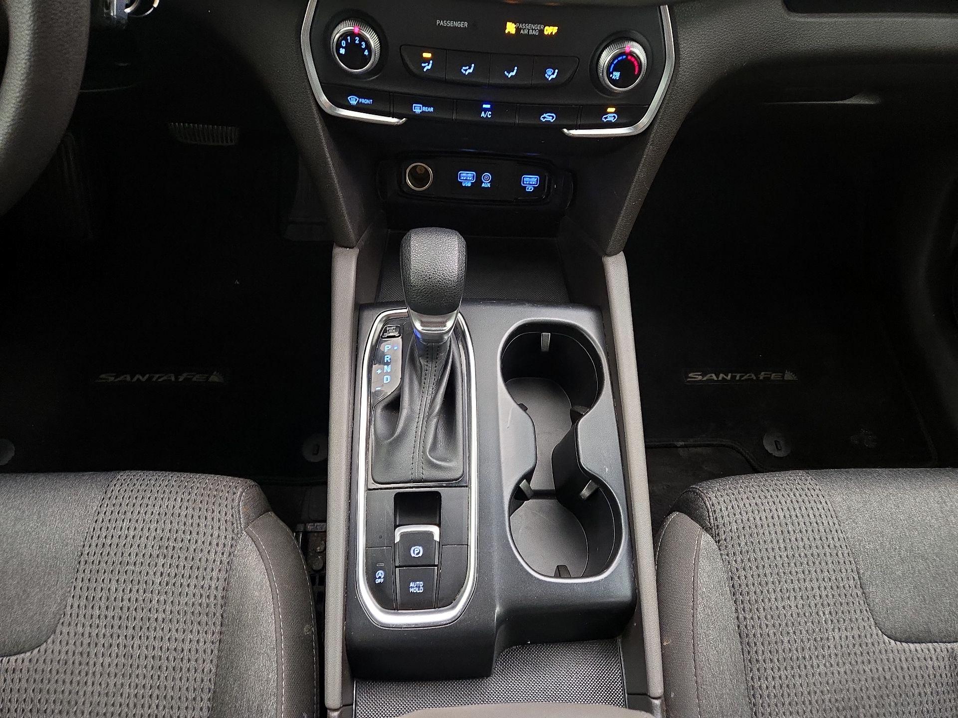 Thumbnail: 2020 Hyundai Santa Fe - 17